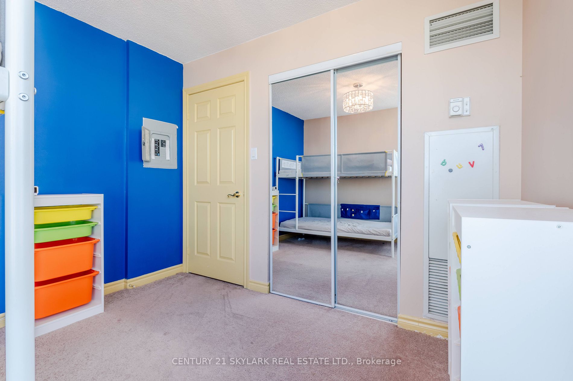 125 Omni Drive, #2031