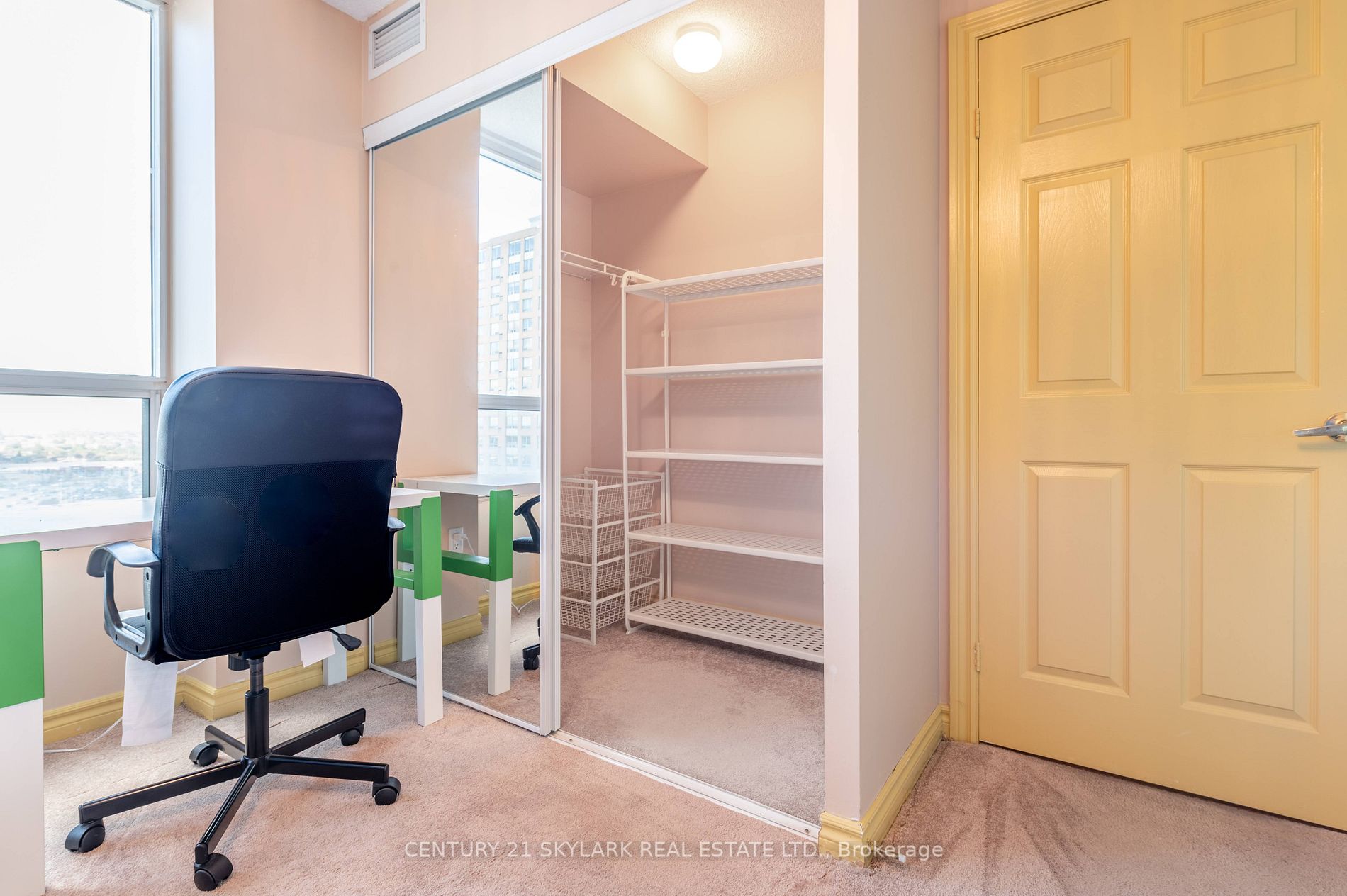 125 Omni Drive, #2031