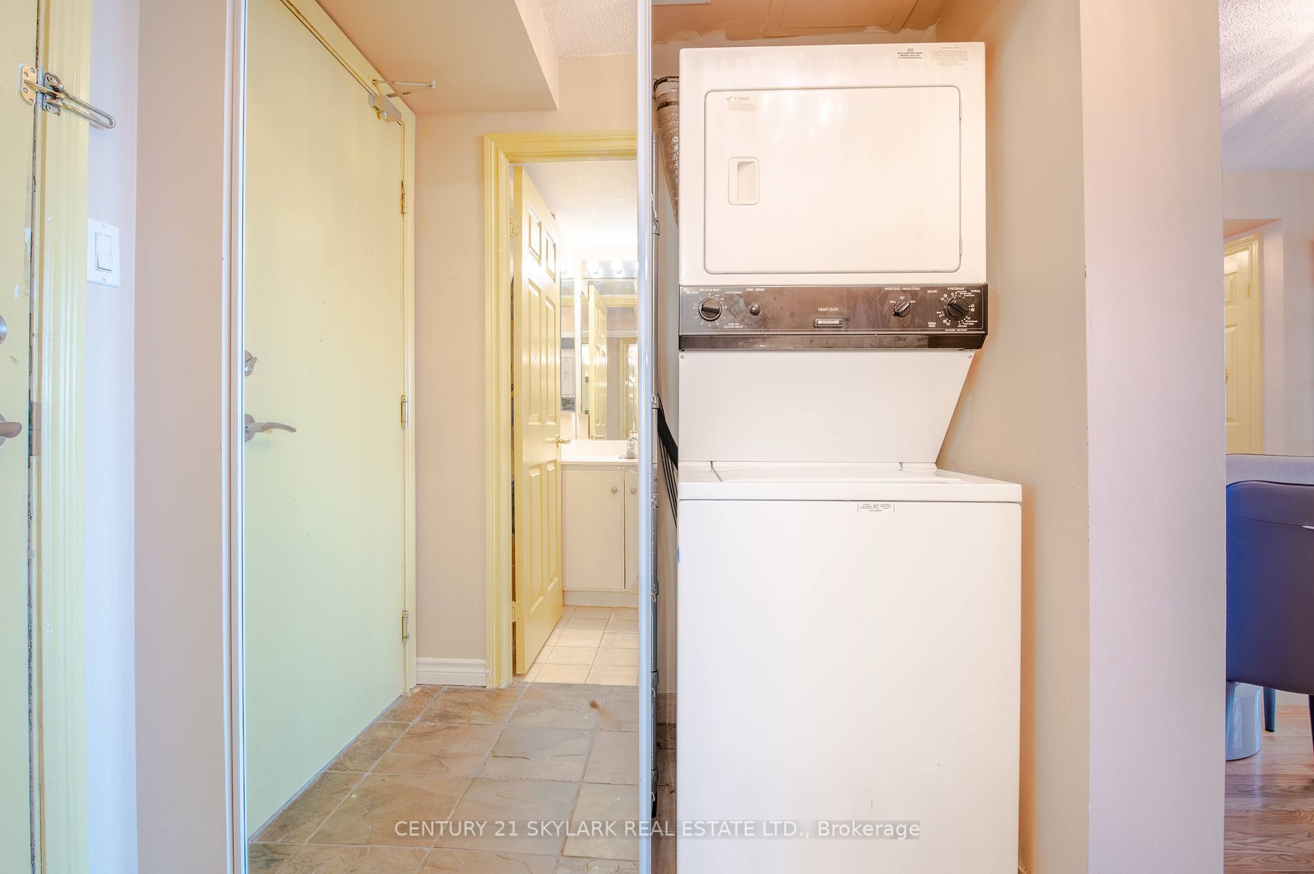 125 Omni Drive, #2031