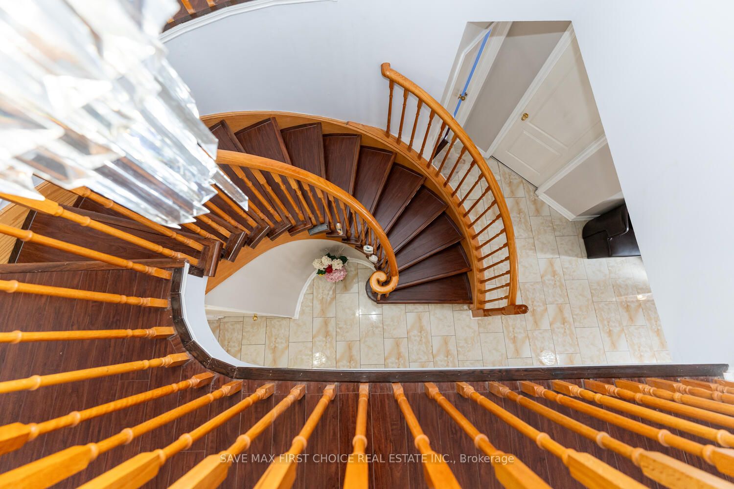 108 Wilce Dr