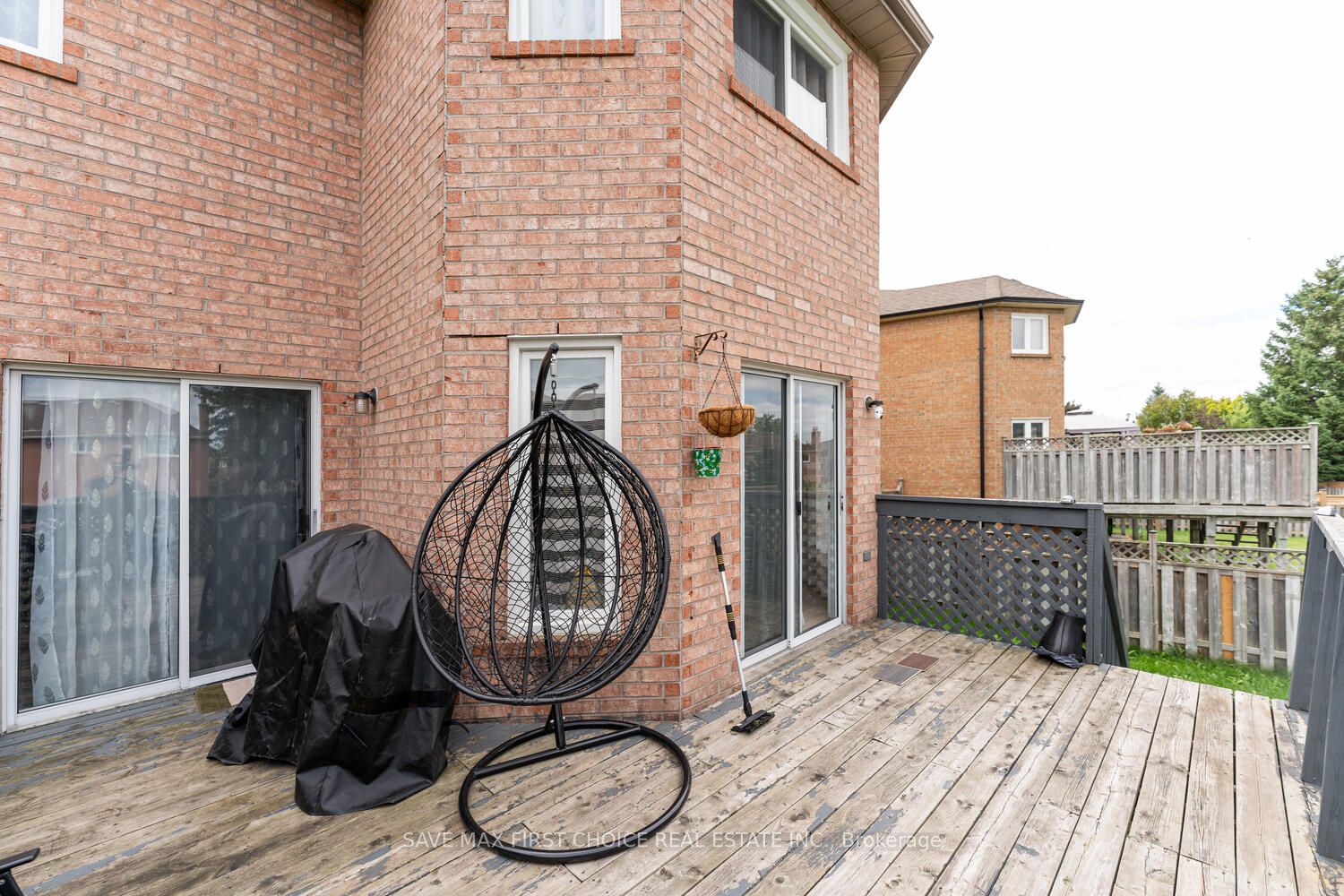108 Wilce Dr