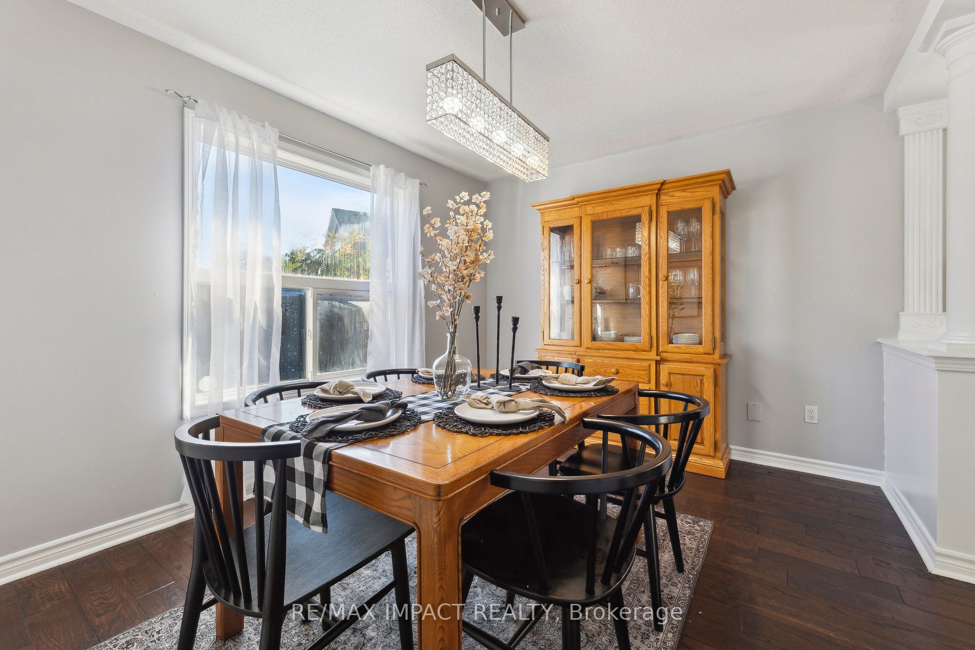 5 Carveth Crescent