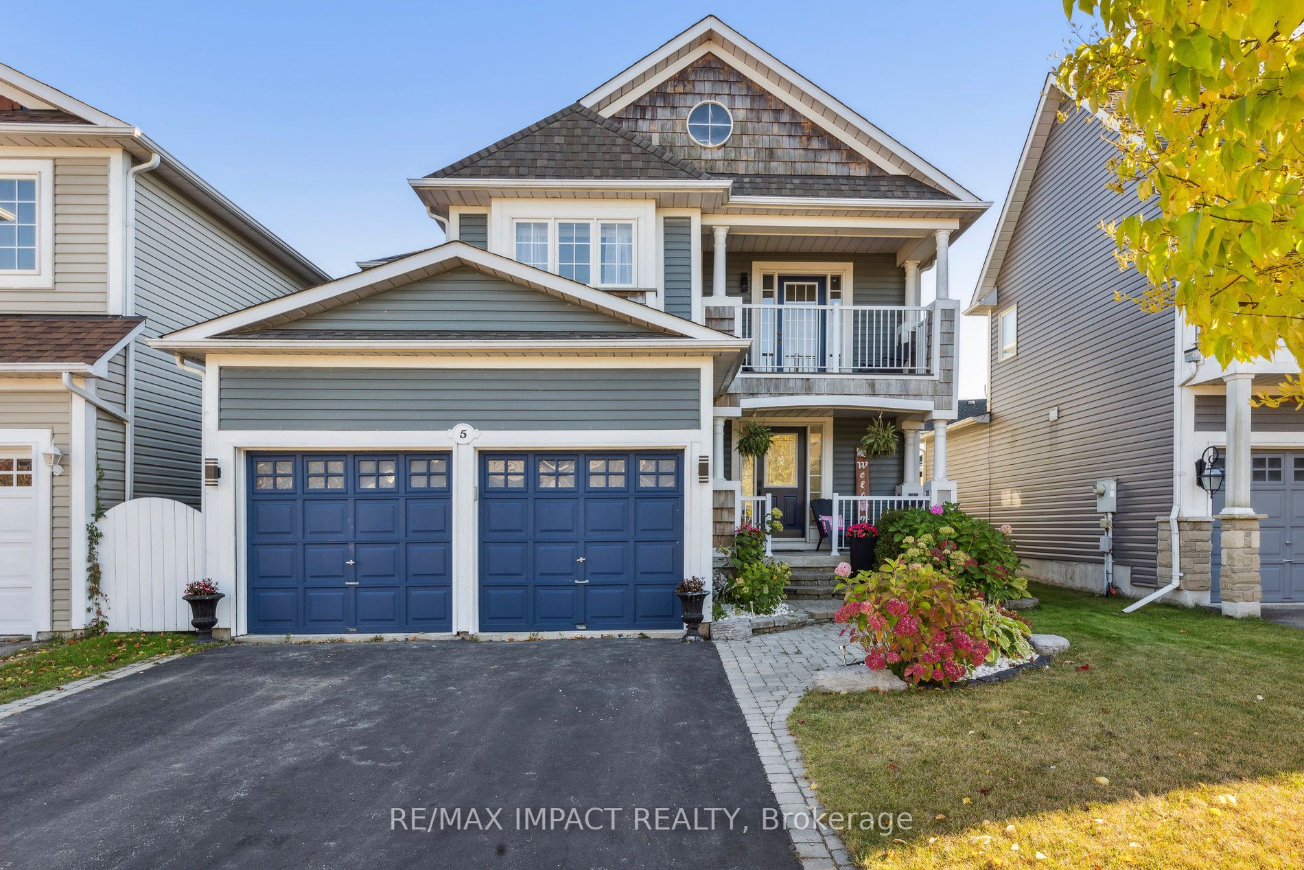 5 Carveth Crescent