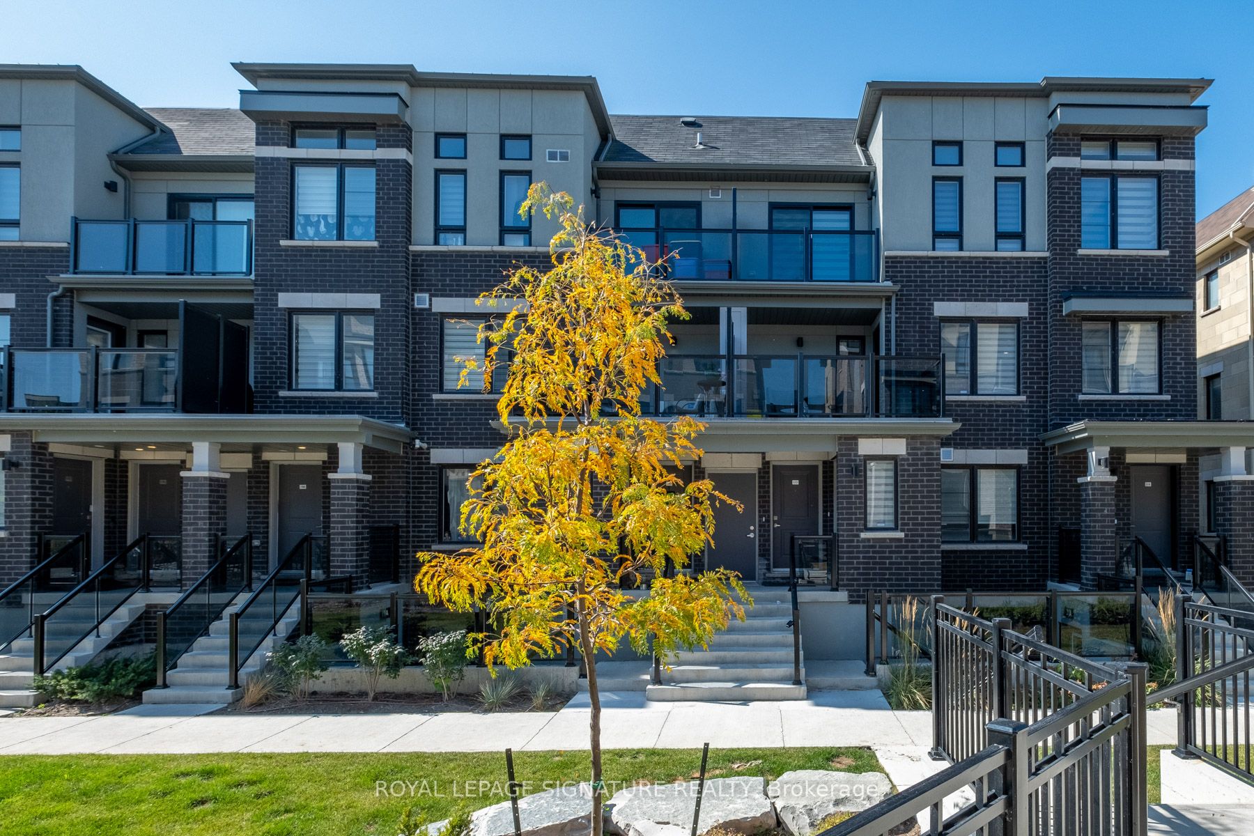 21 Lookout Dr, #C