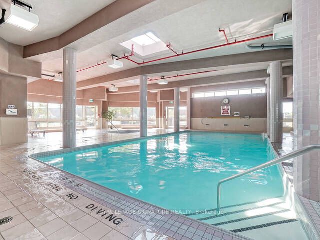 3231 Eglinton Ave E, #1701