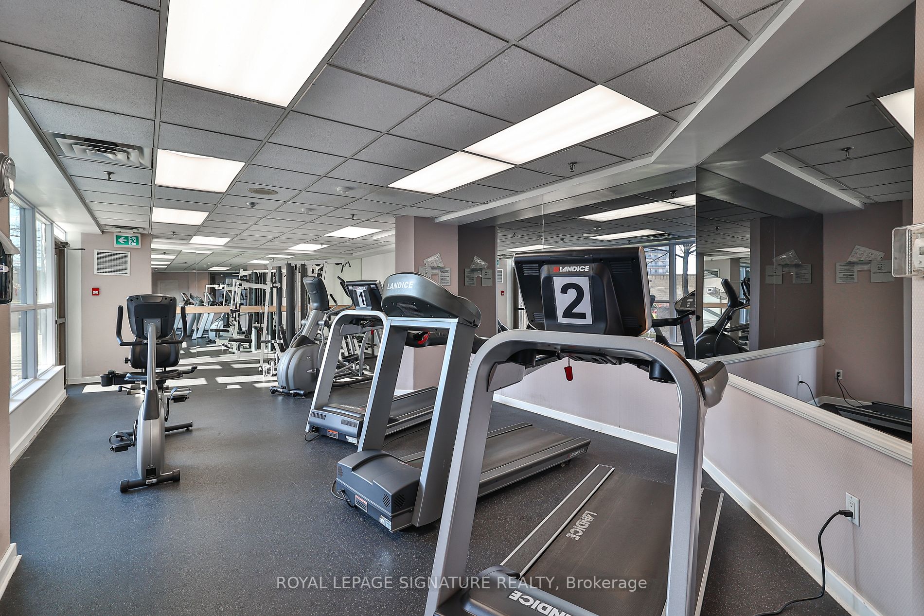 3231 Eglinton Ave E, #1701