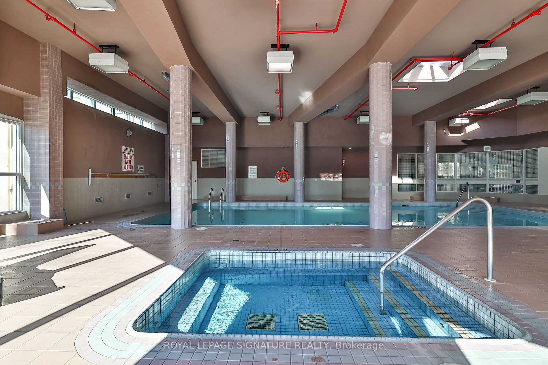 3231 Eglinton Ave E, #1701
