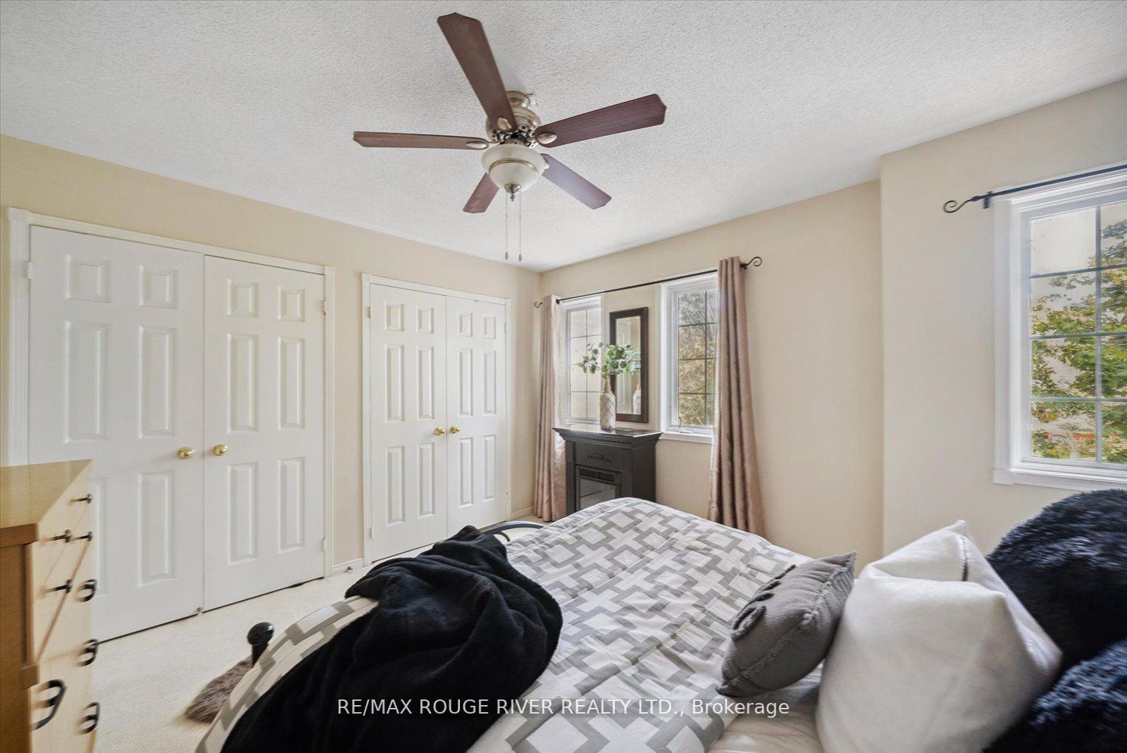 56 Zachary Pl