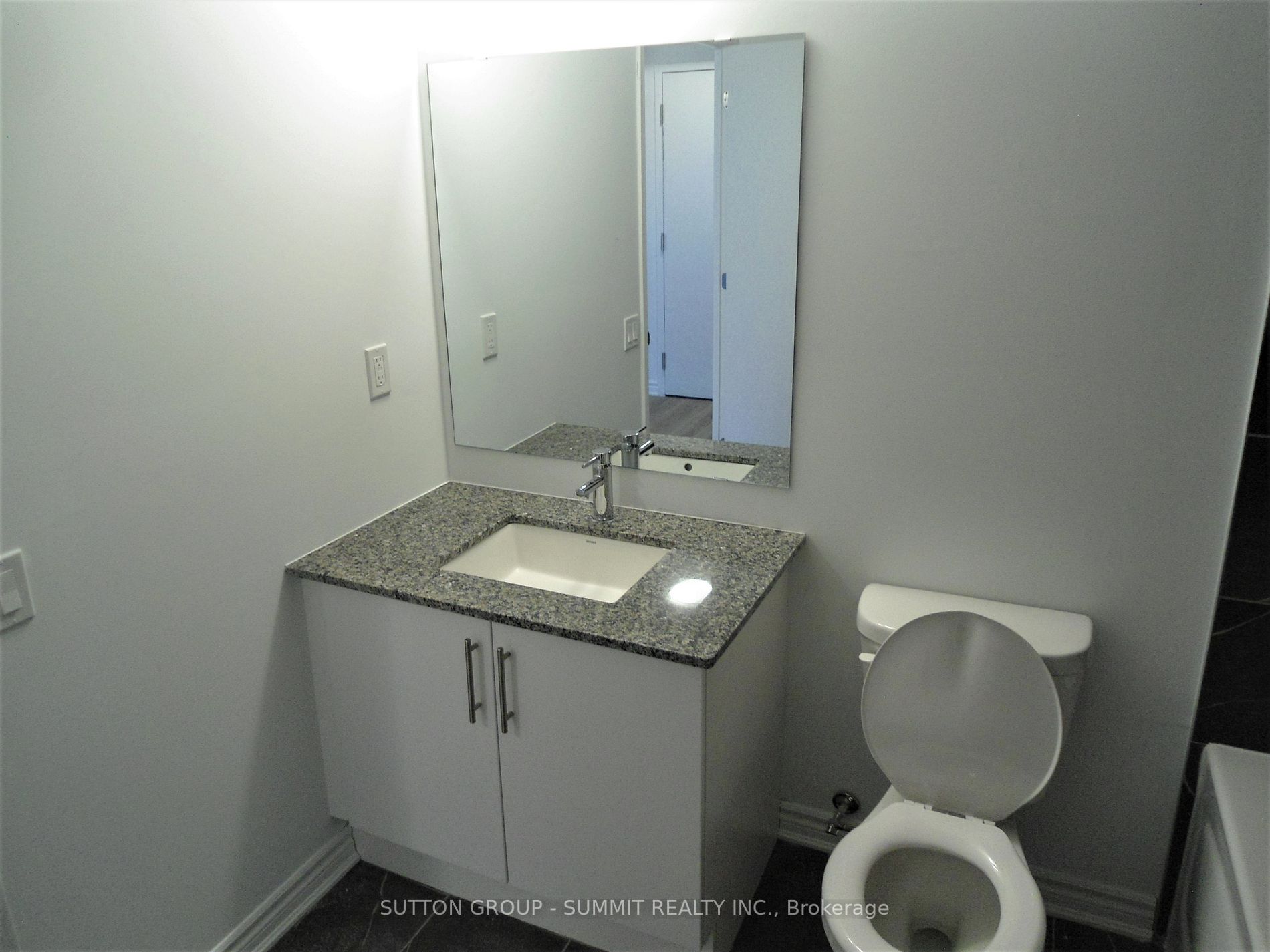 1 Falaise Rd, #604
