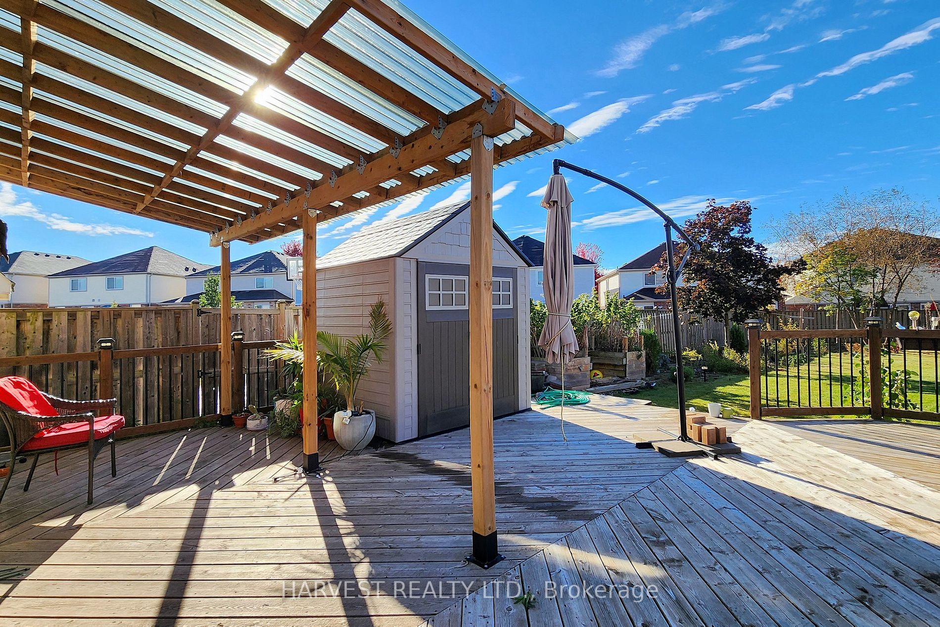 3 Tozer Cres