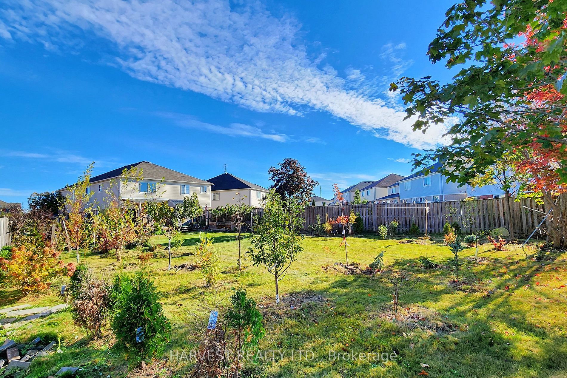 3 Tozer Cres