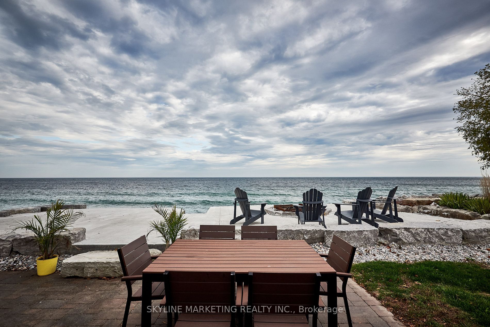123 Cedar Crest Beach Rd