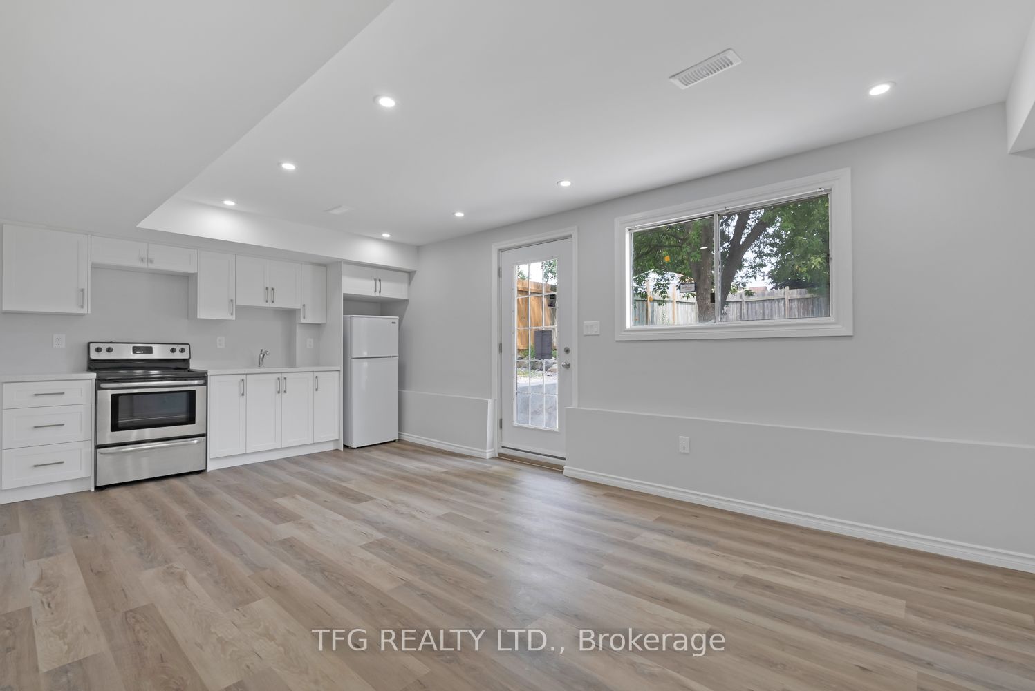 23 Cherry Blossom Cres