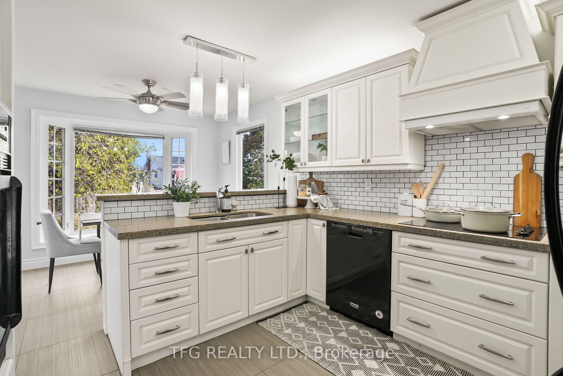 23 Cherry Blossom Cres