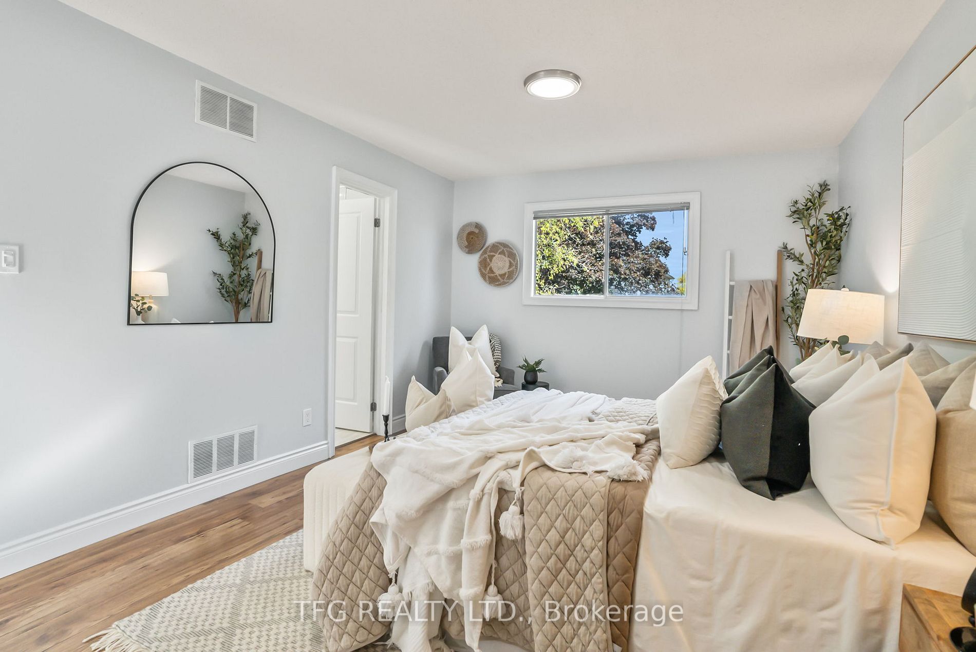 23 Cherry Blossom Cres