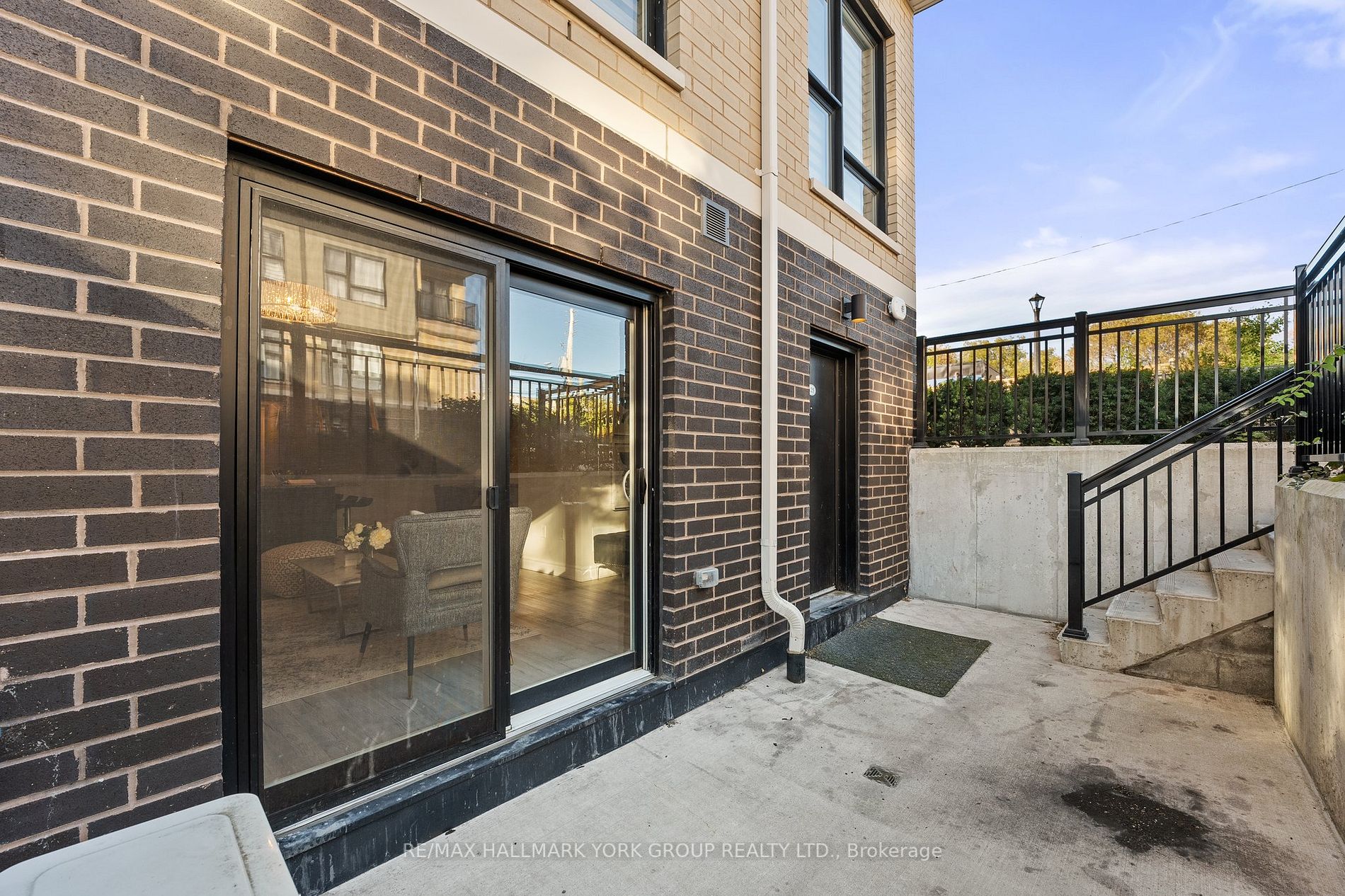 500 Kingbird Grve, #125