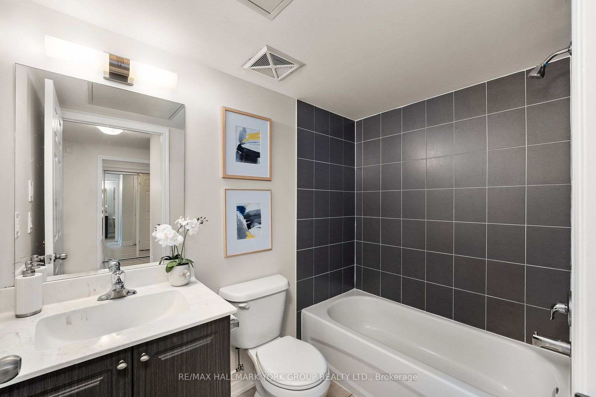 500 Kingbird Grve, #125