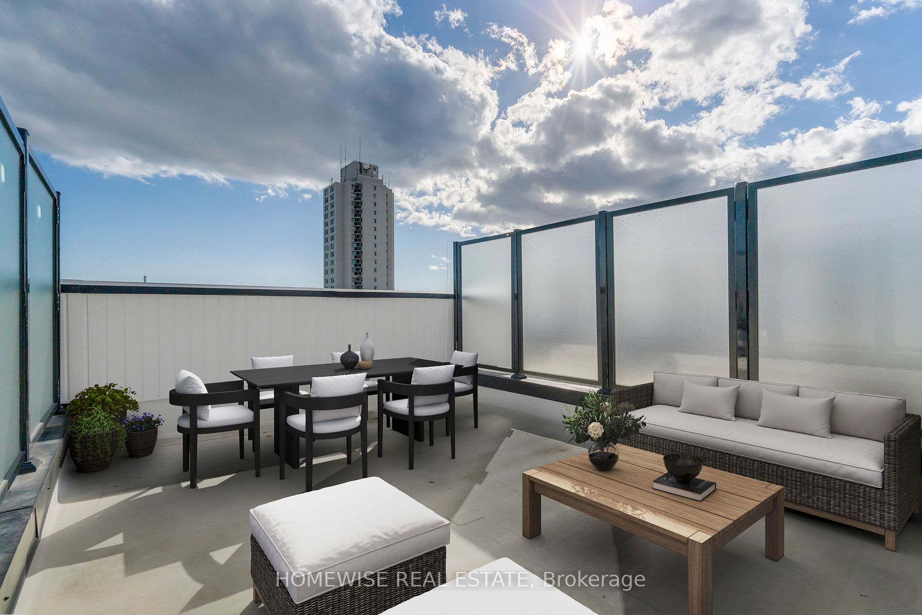 485 Logan Ave, #314