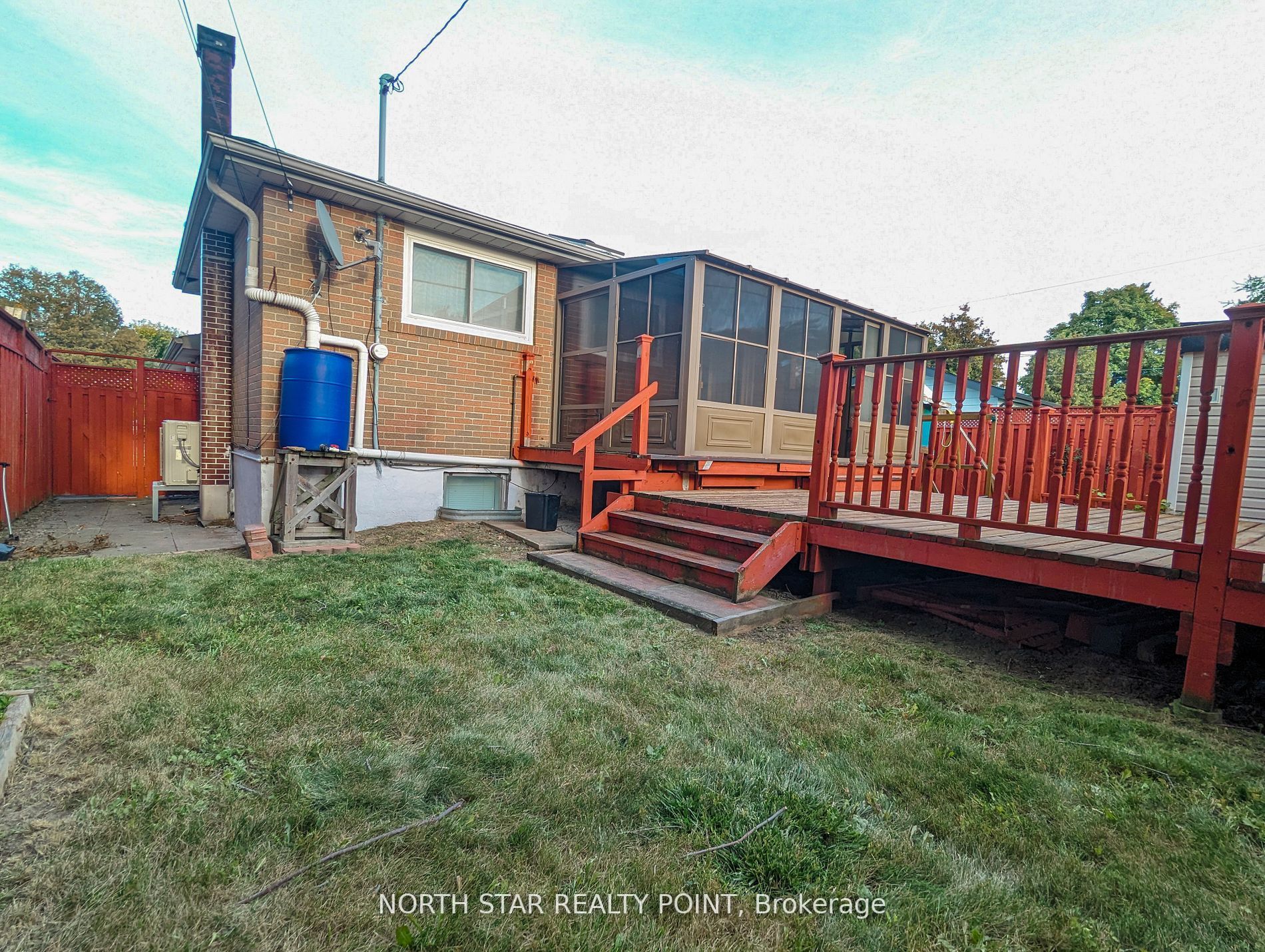 708 Cortez Ave E