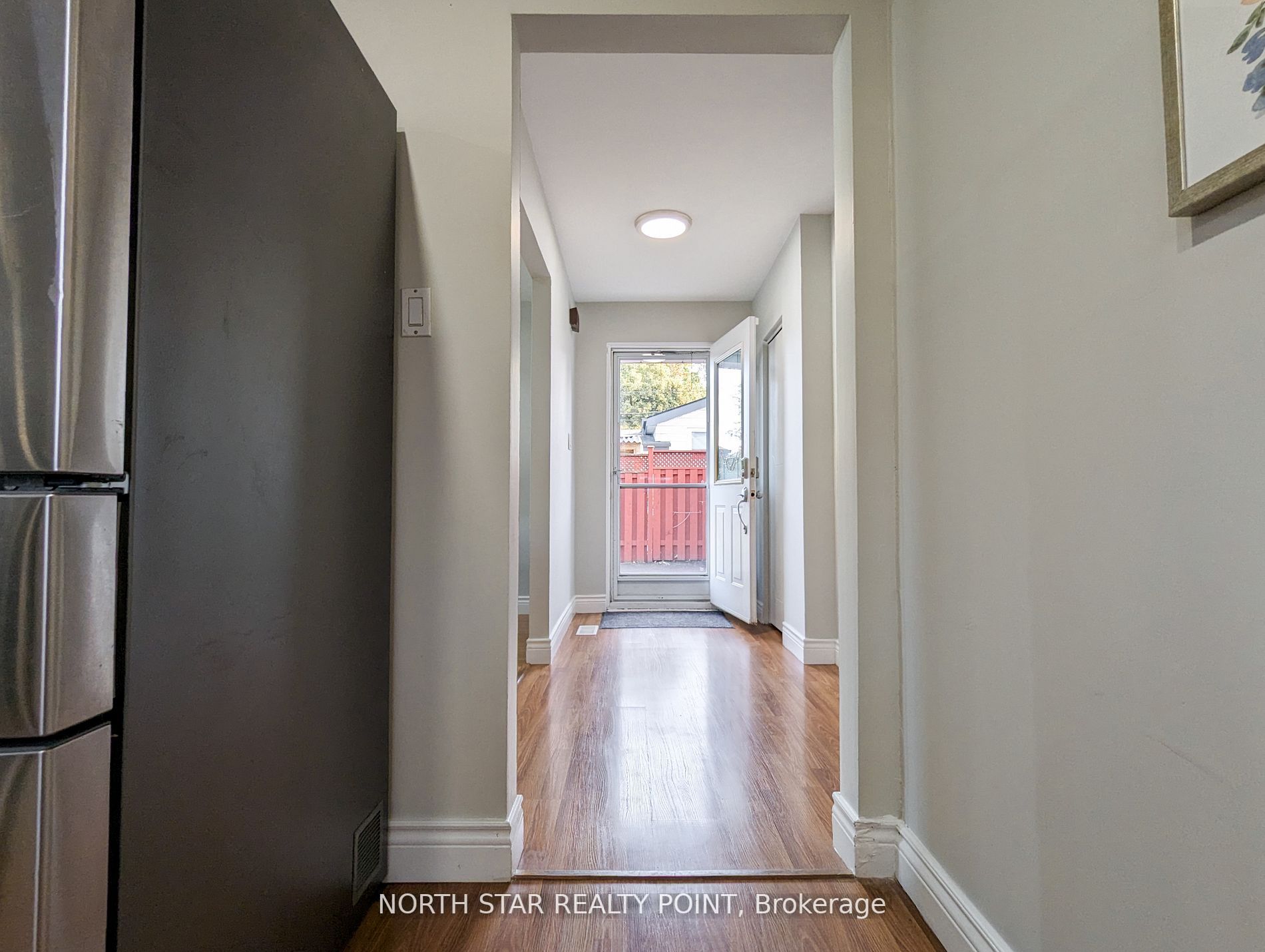 708 Cortez Ave E