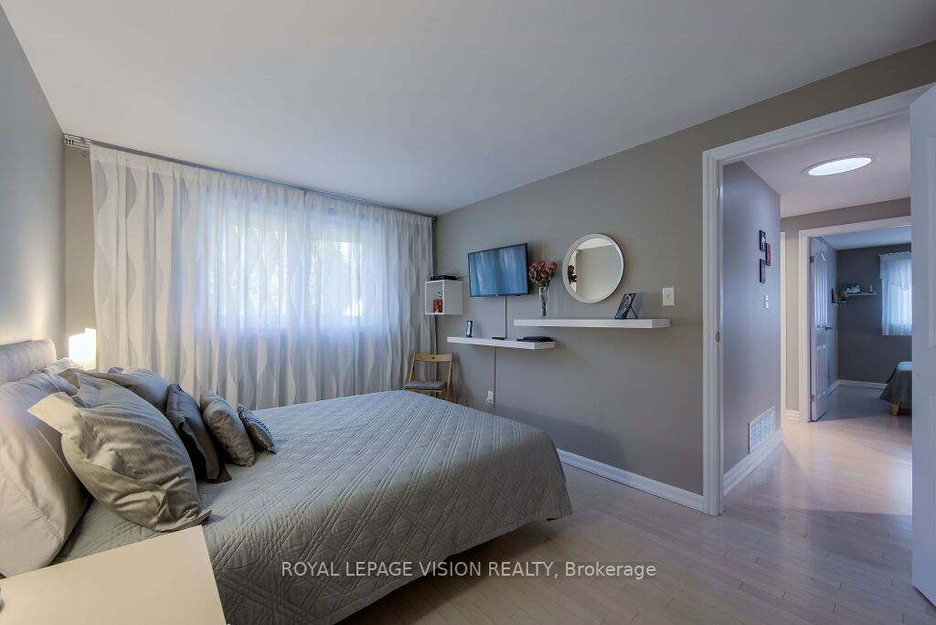 5 Swanston Cres