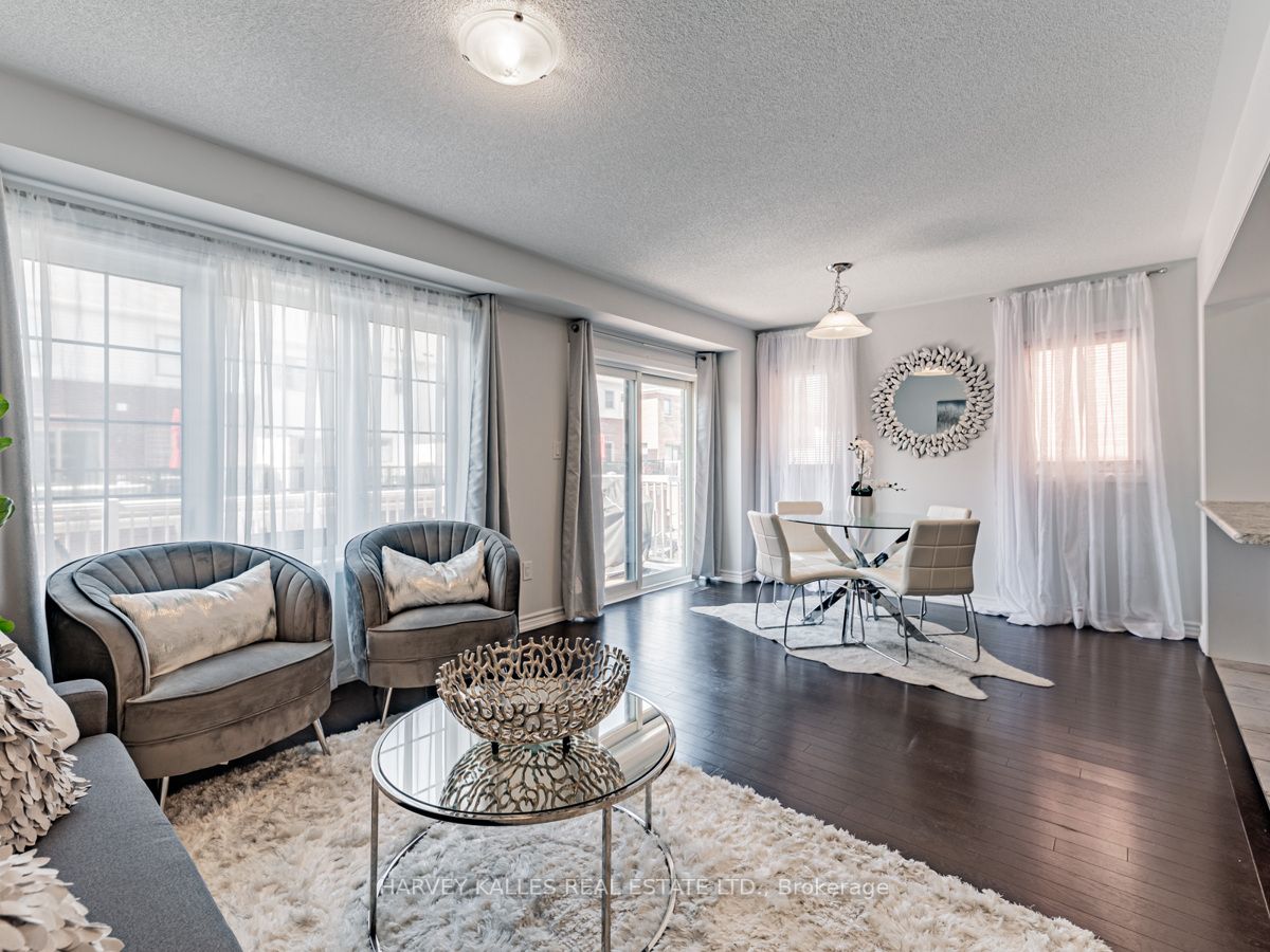 26 Bluegill Cres