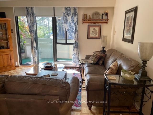50 Old Kingston Rd, #1-301