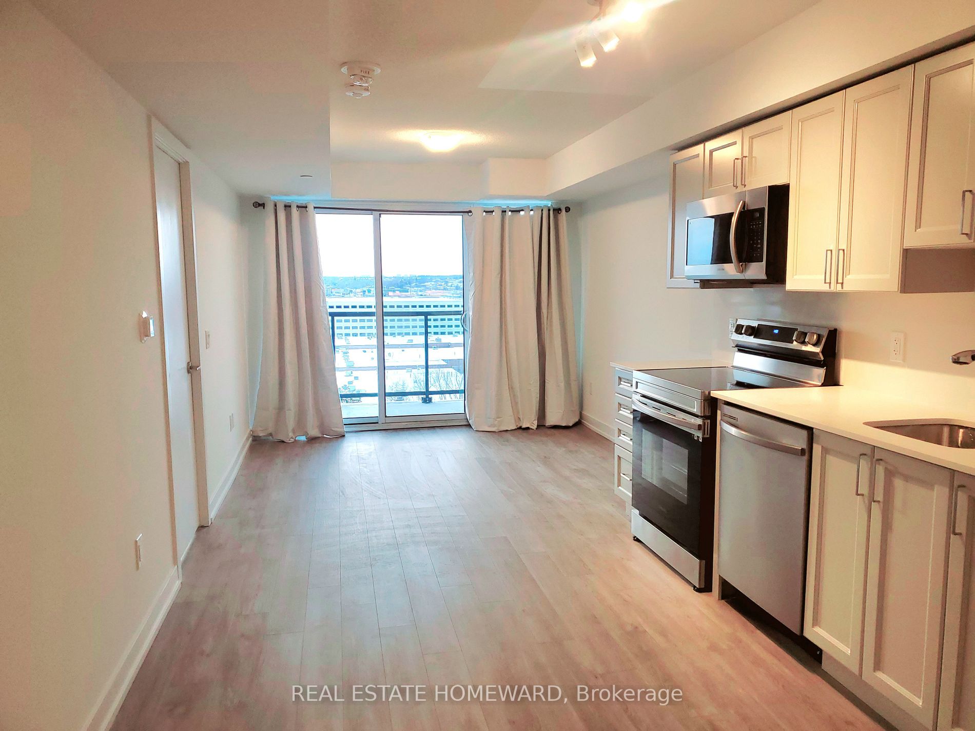 1480 Bayly St, #1101