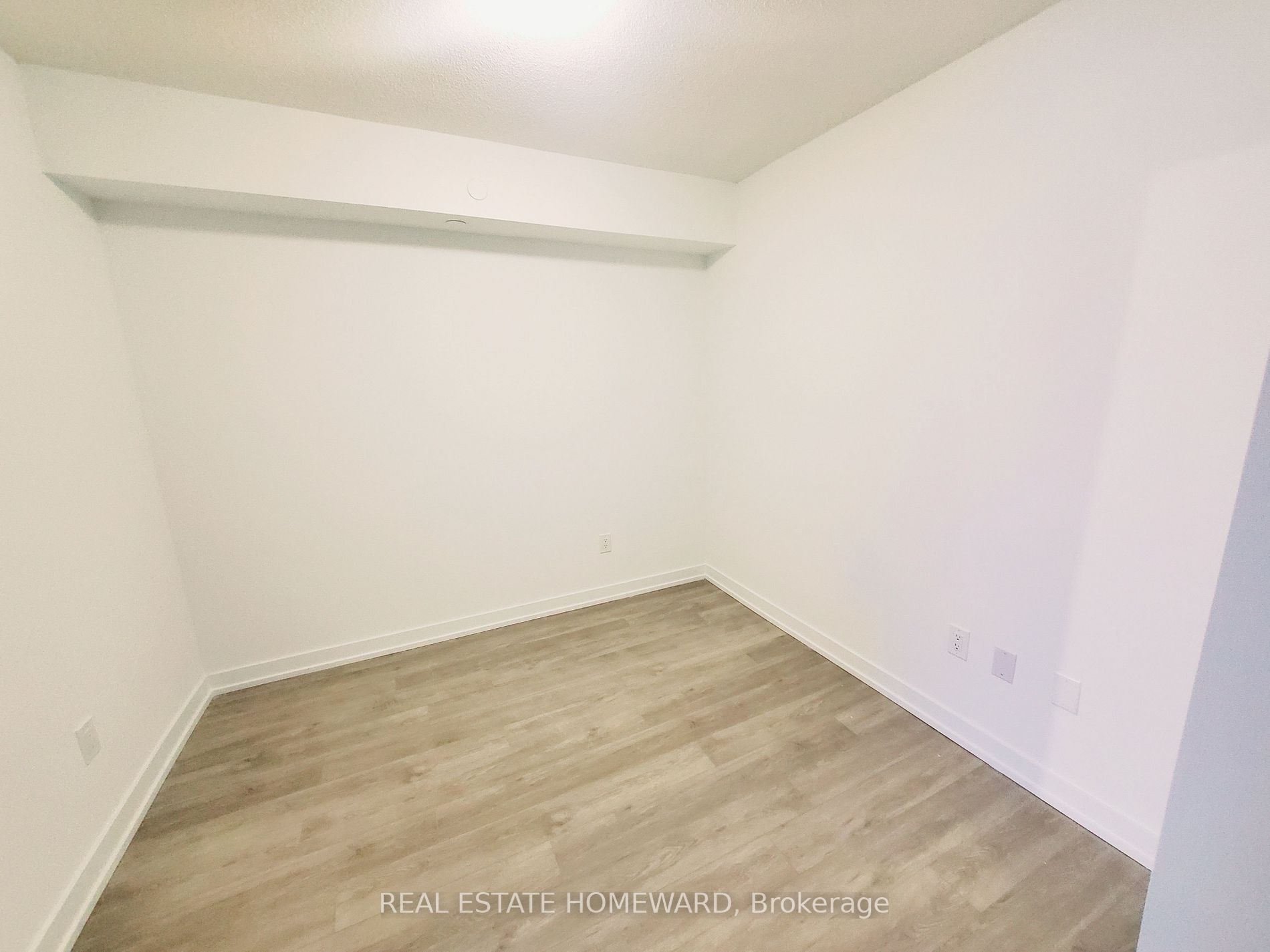 1480 Bayly St, #1101