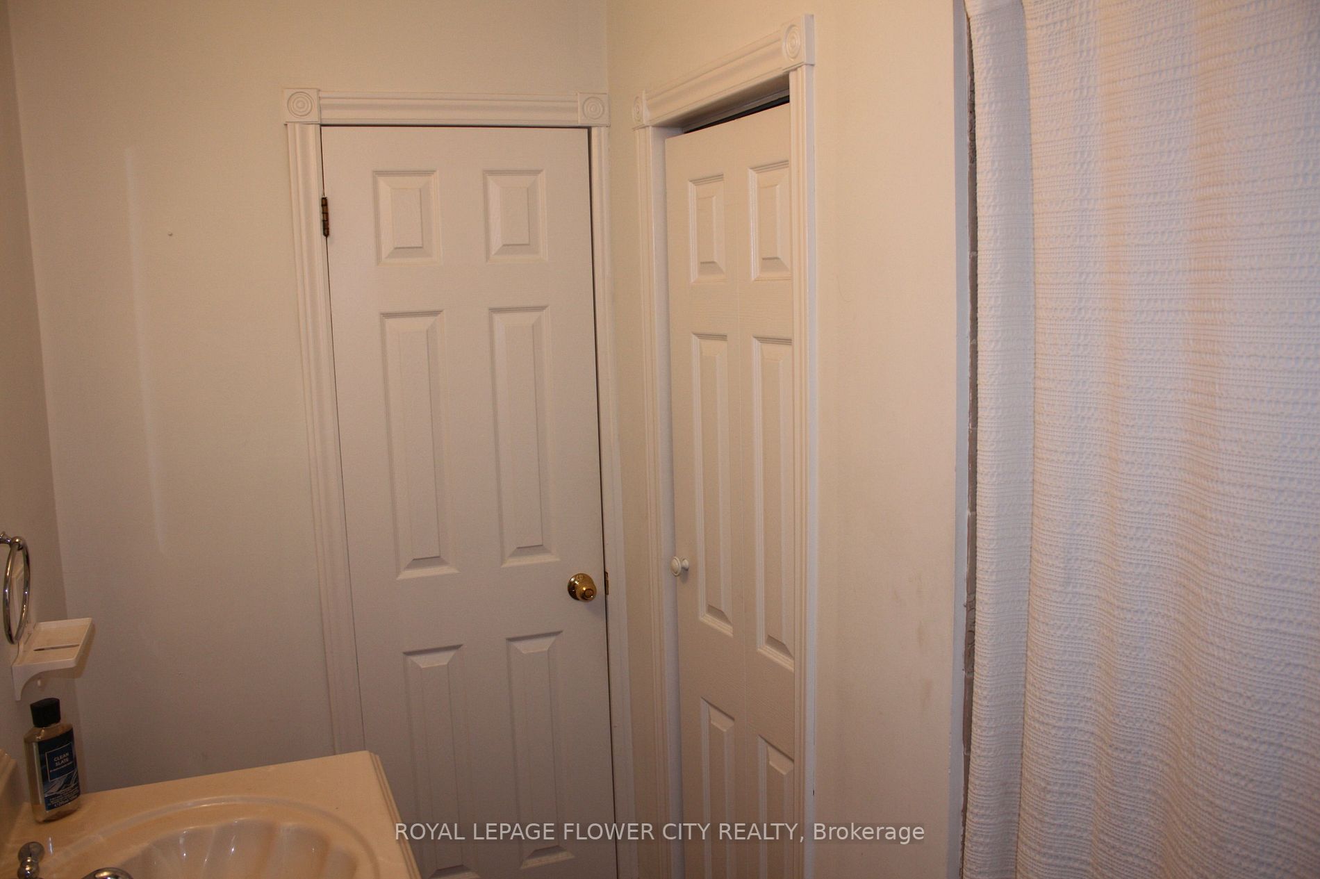 557 Wilson Road S