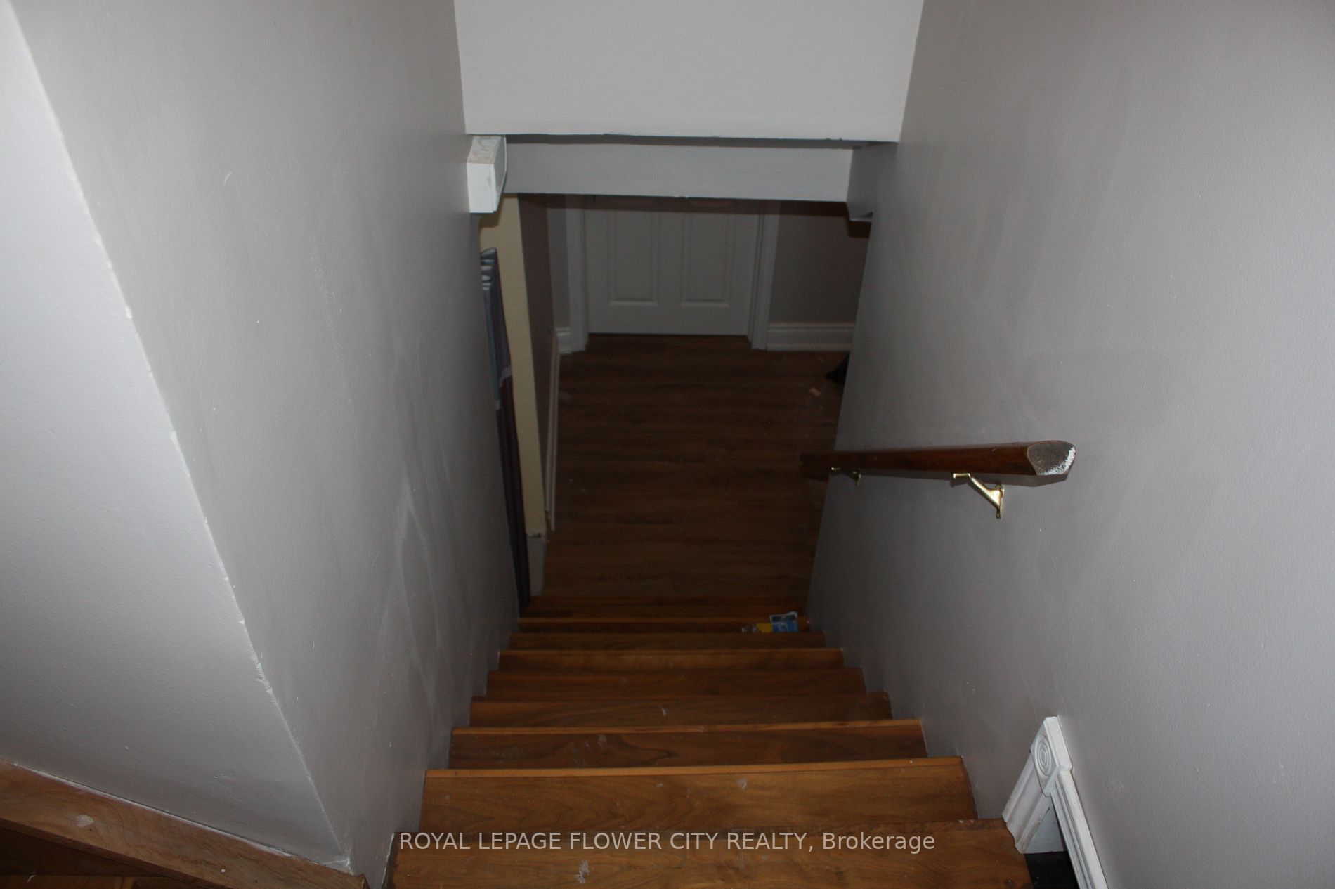 557 Wilson Road S