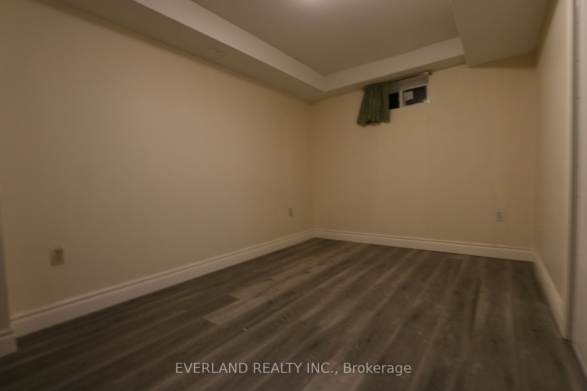 221 Placentia Blvd