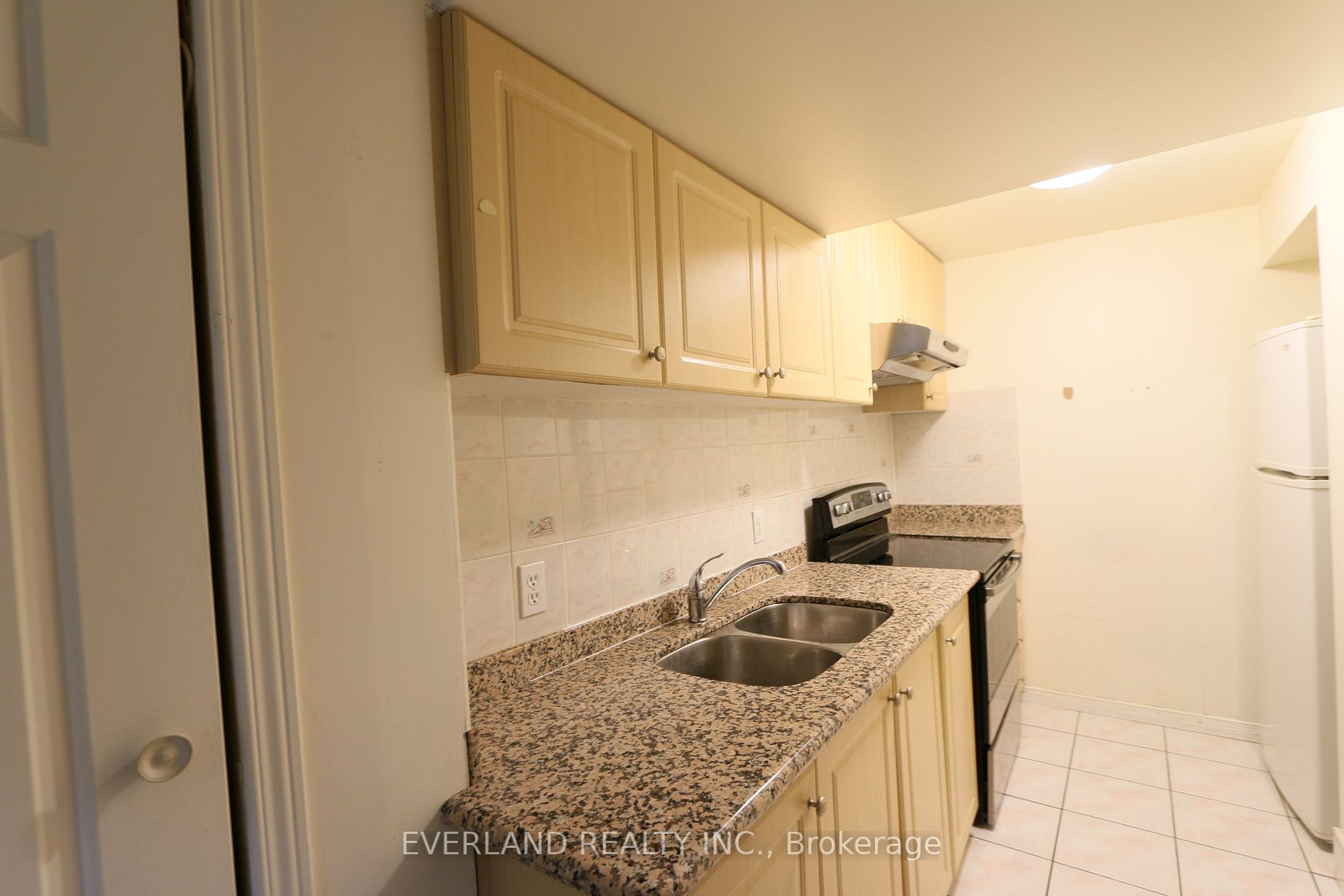 221 Placentia Blvd