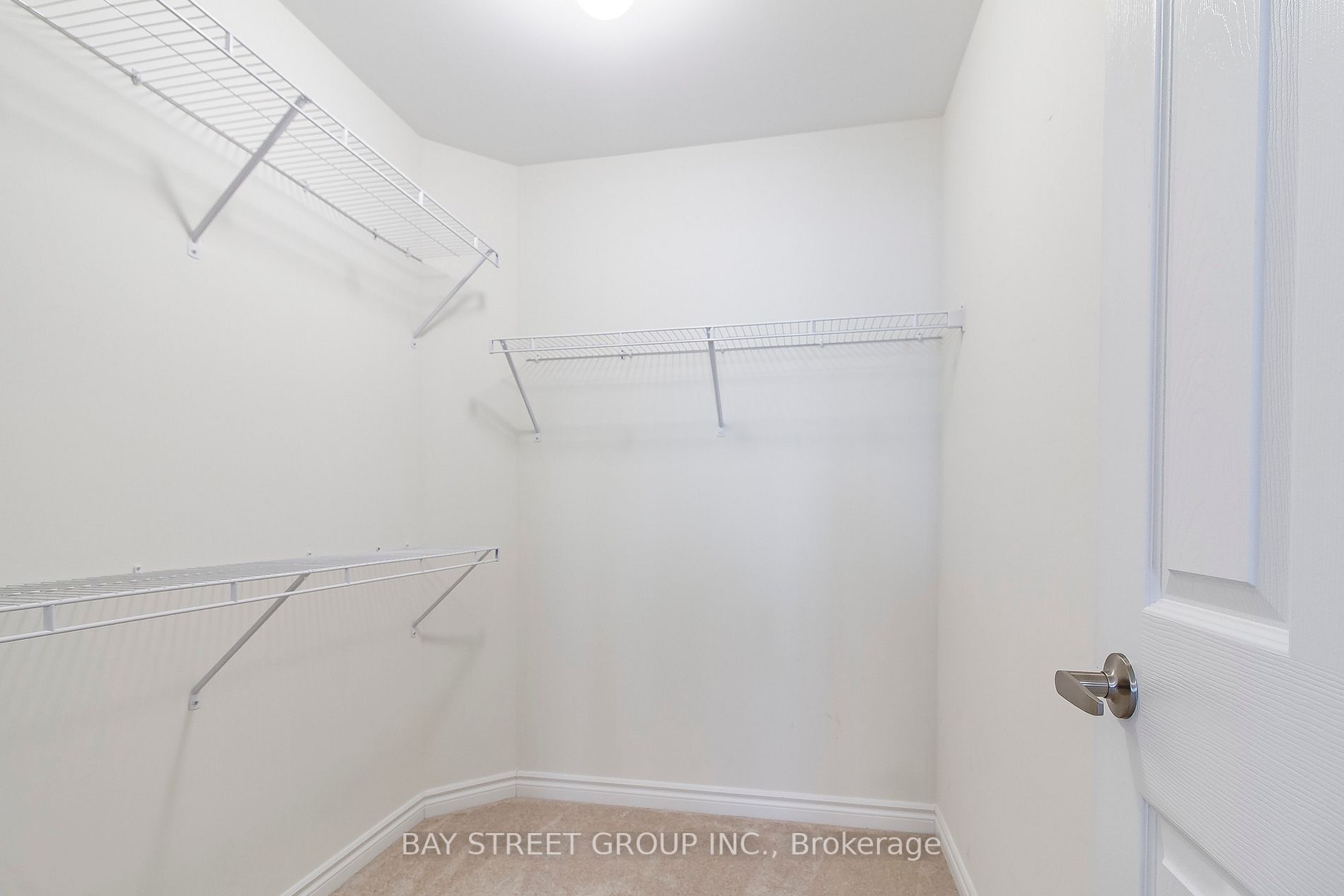 62 Lockyer Drive