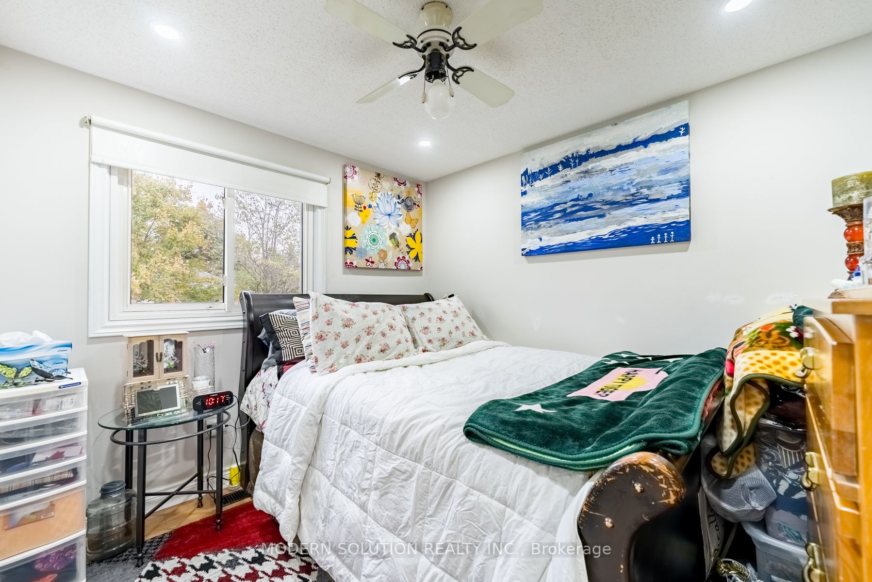 72 Homefield Sq