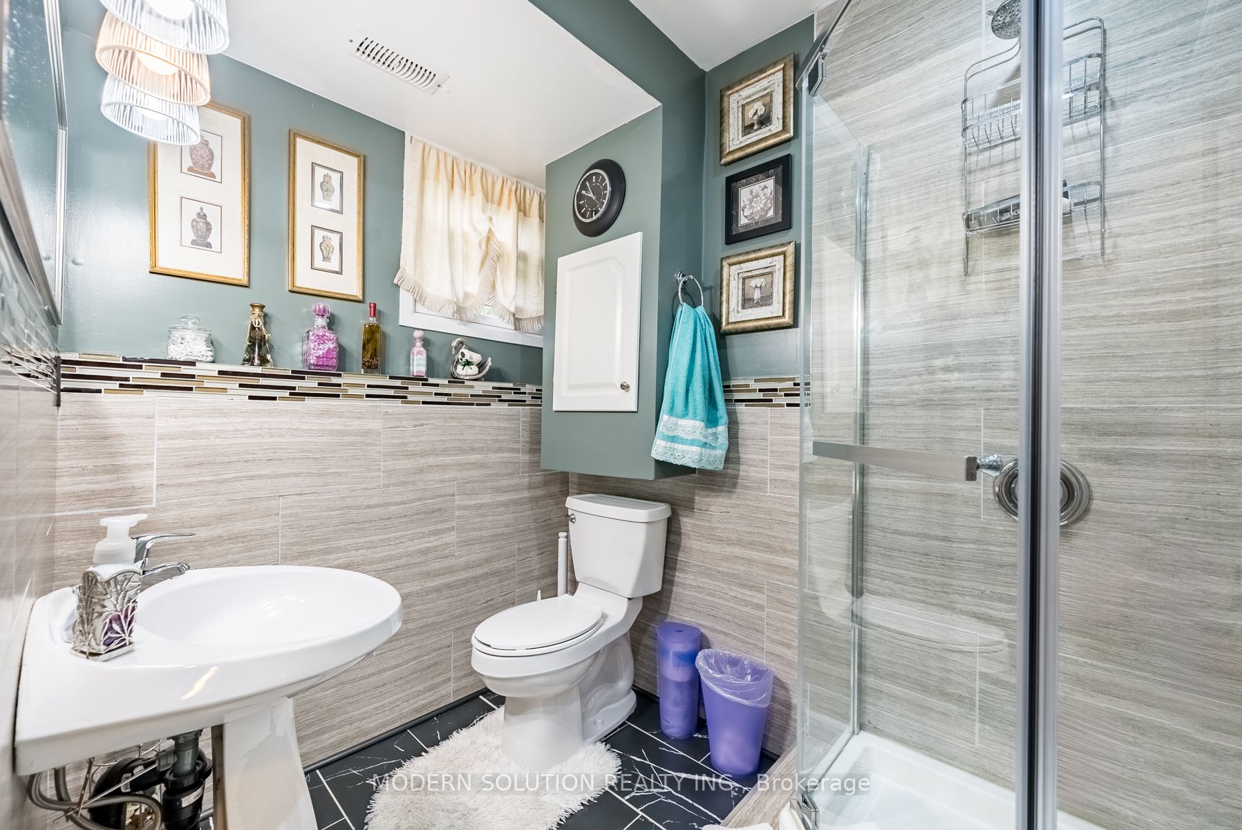 72 Homefield Sq