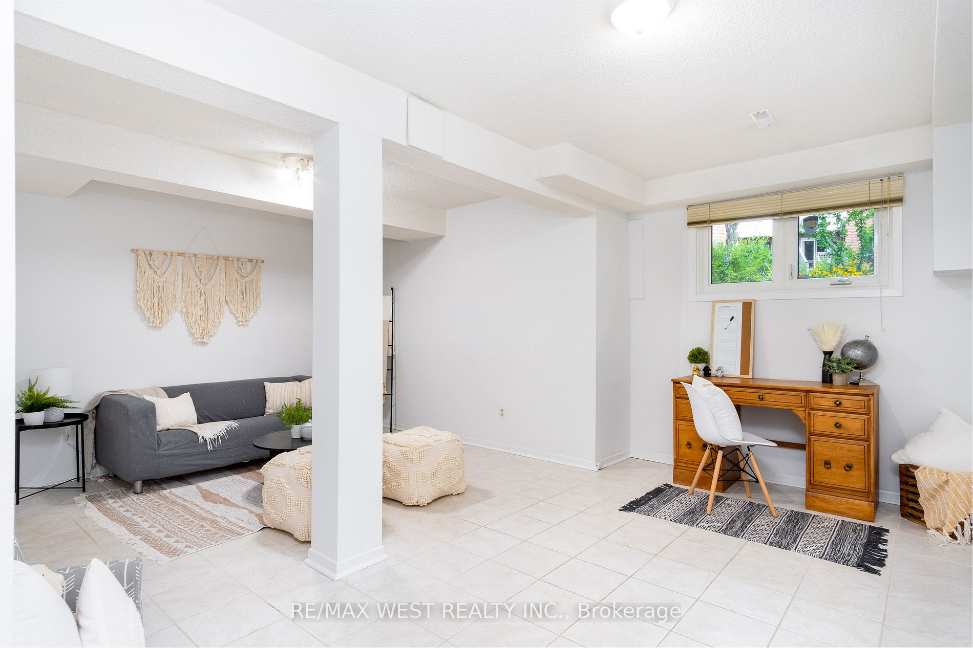 15 Guildwood Pkwy, #16