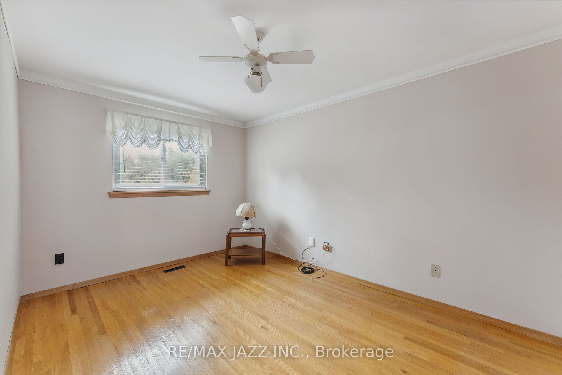504 Oakwood Ave