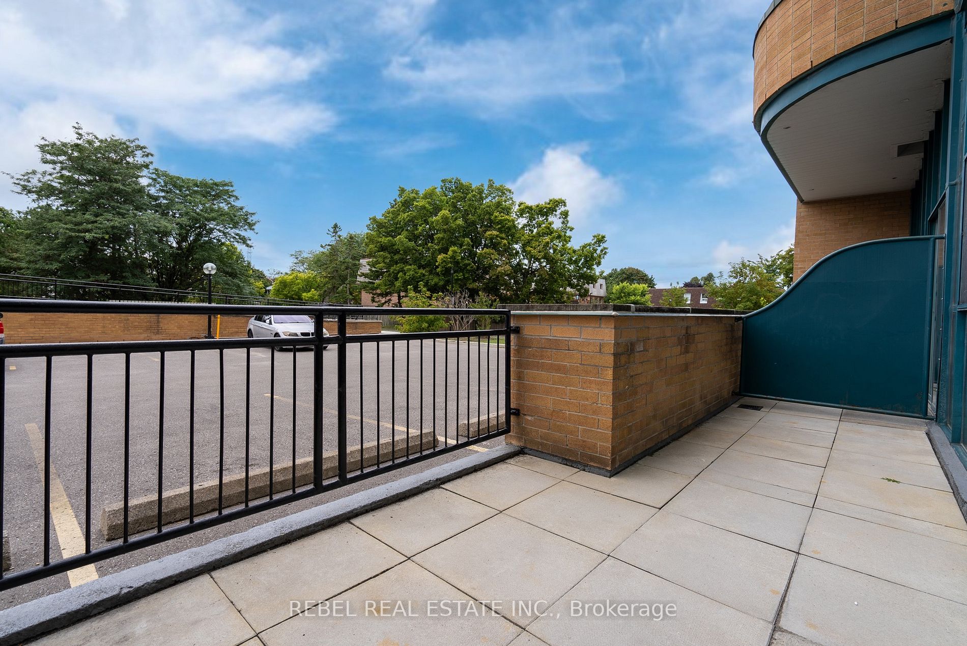 1665 Pickering Parkway, #106