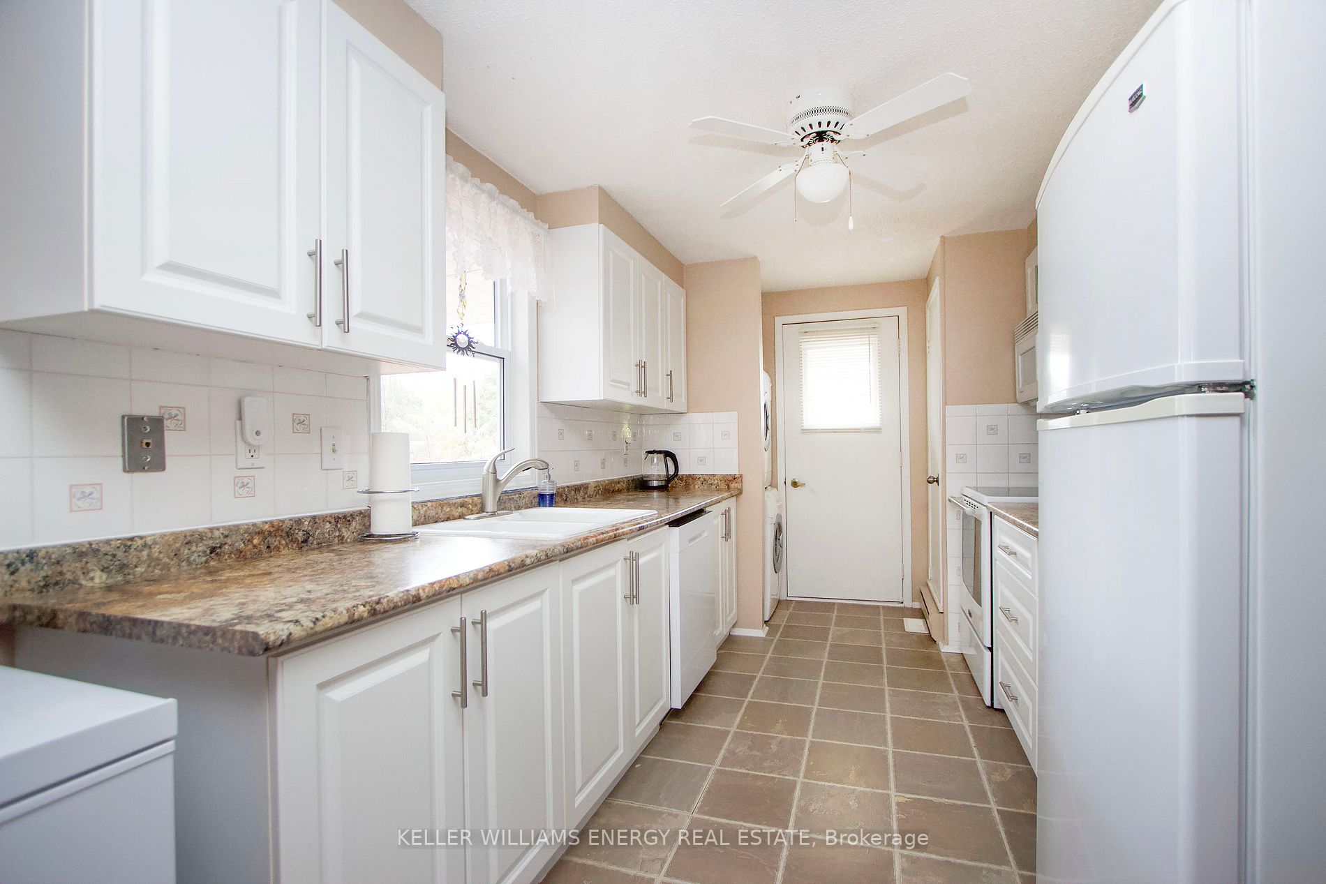 9 Cabot Crt