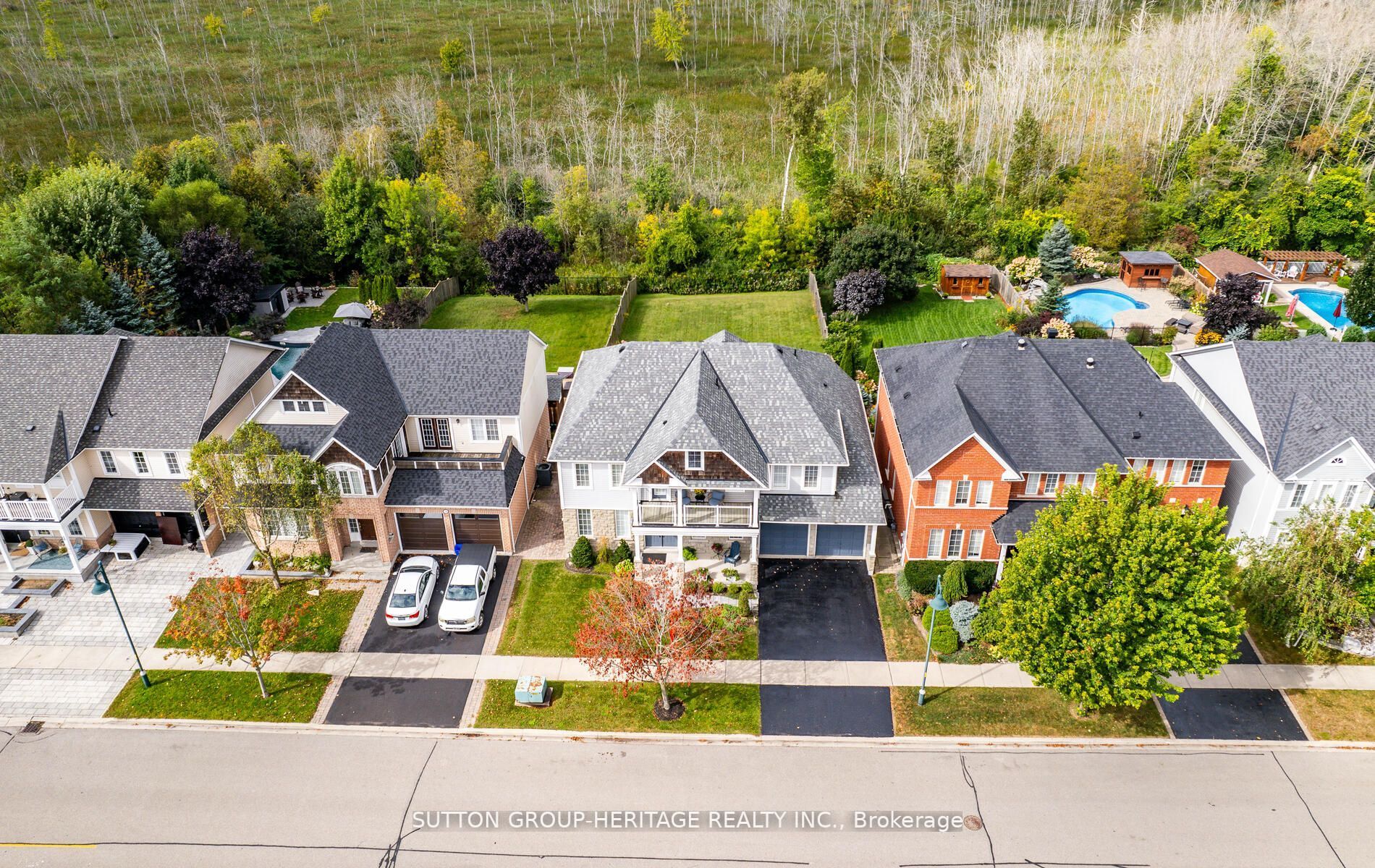 794 Audley Rd S
