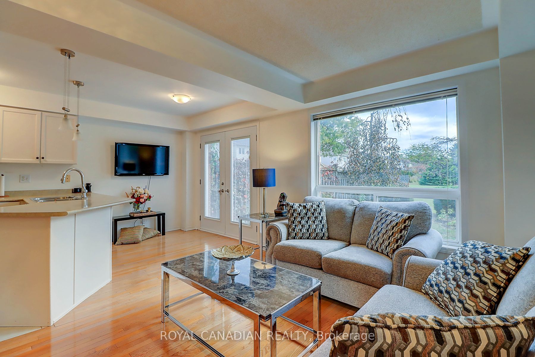 57 Richfield Sq