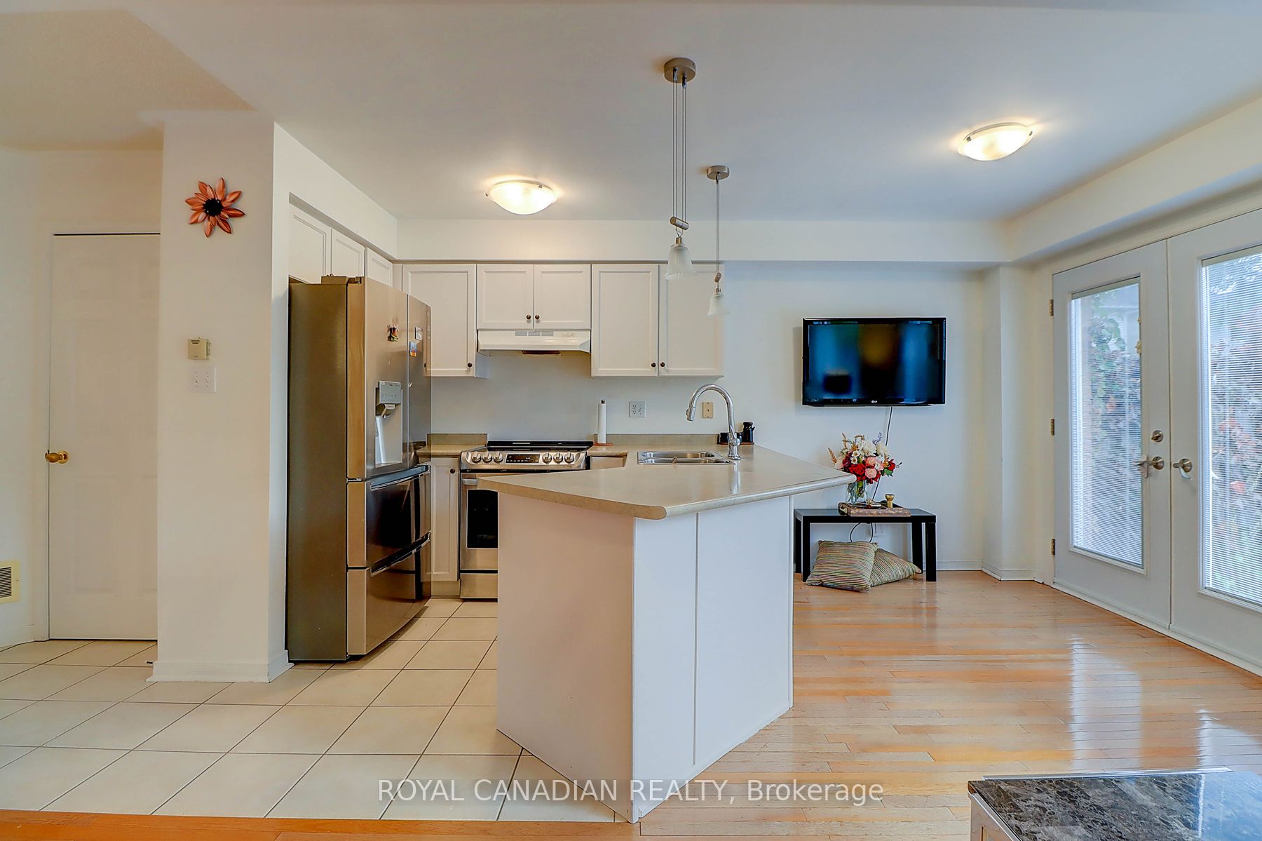 57 Richfield Sq