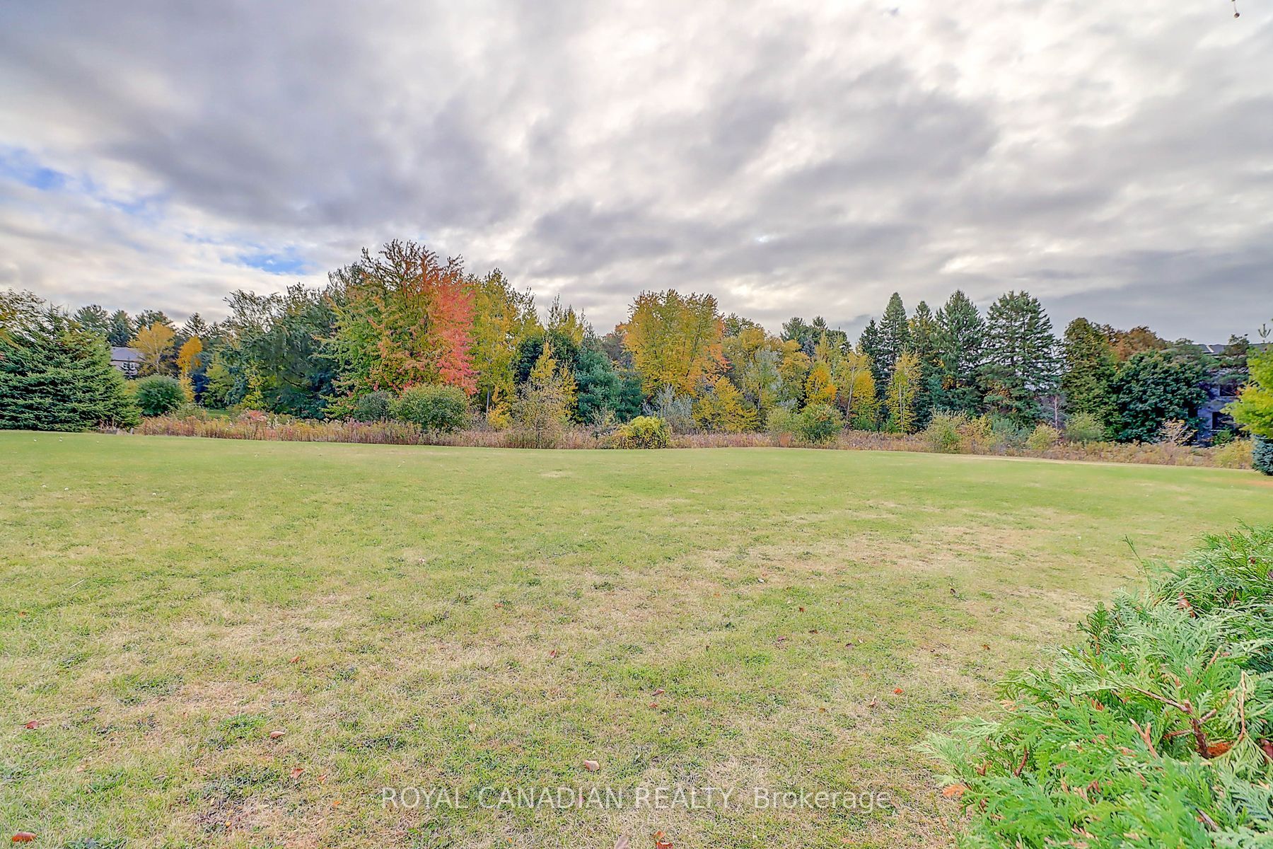 57 Richfield Sq