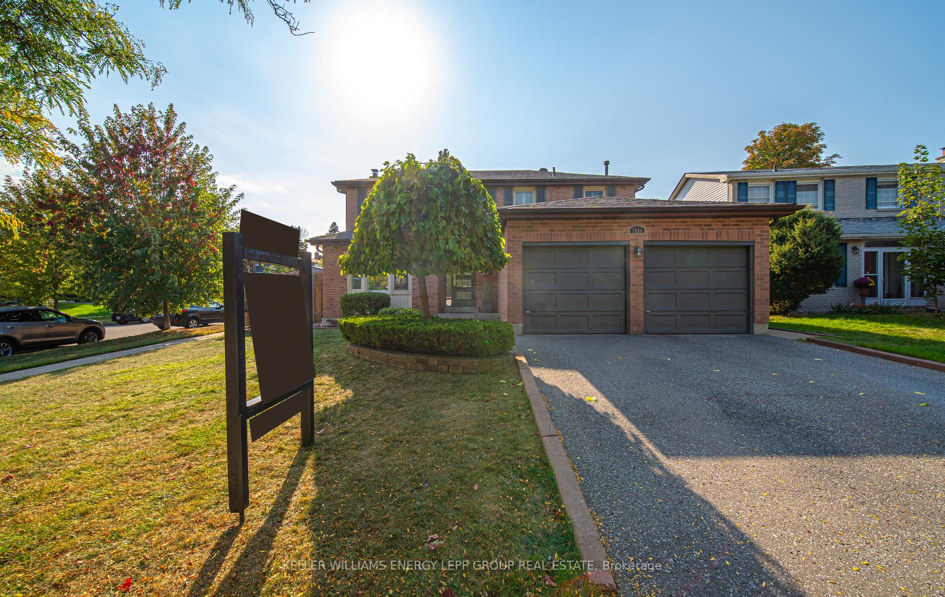 1886 Parkside Drive