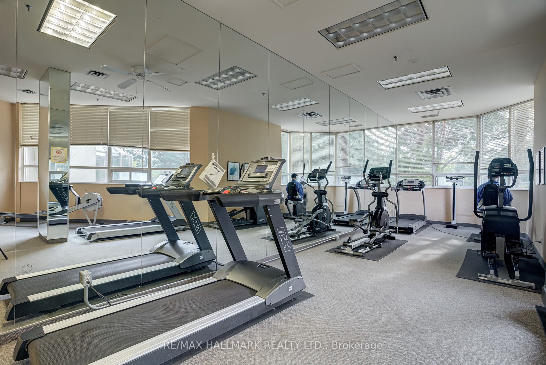 168 Bonis Ave, #1507