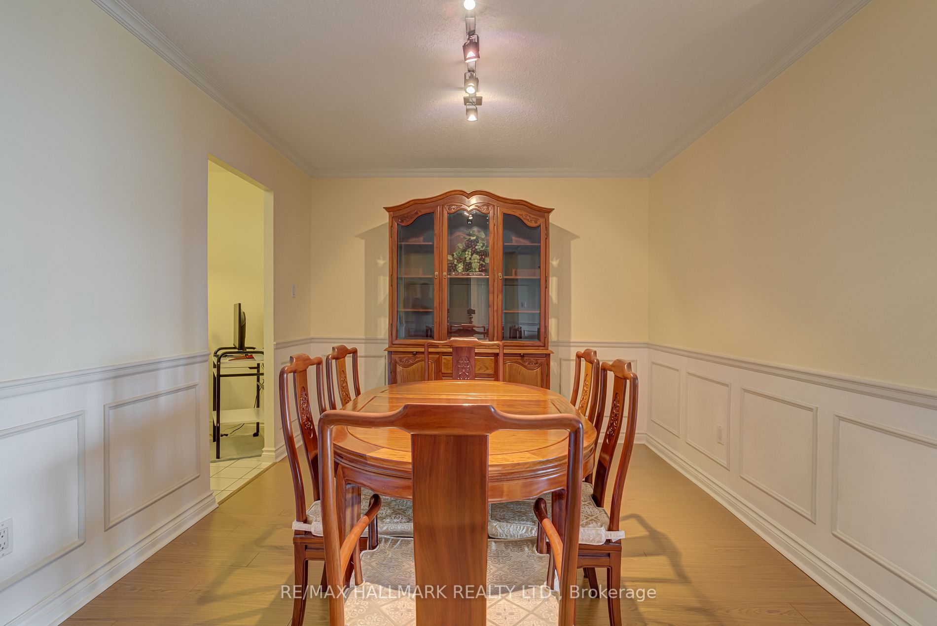 168 Bonis Ave, #1507