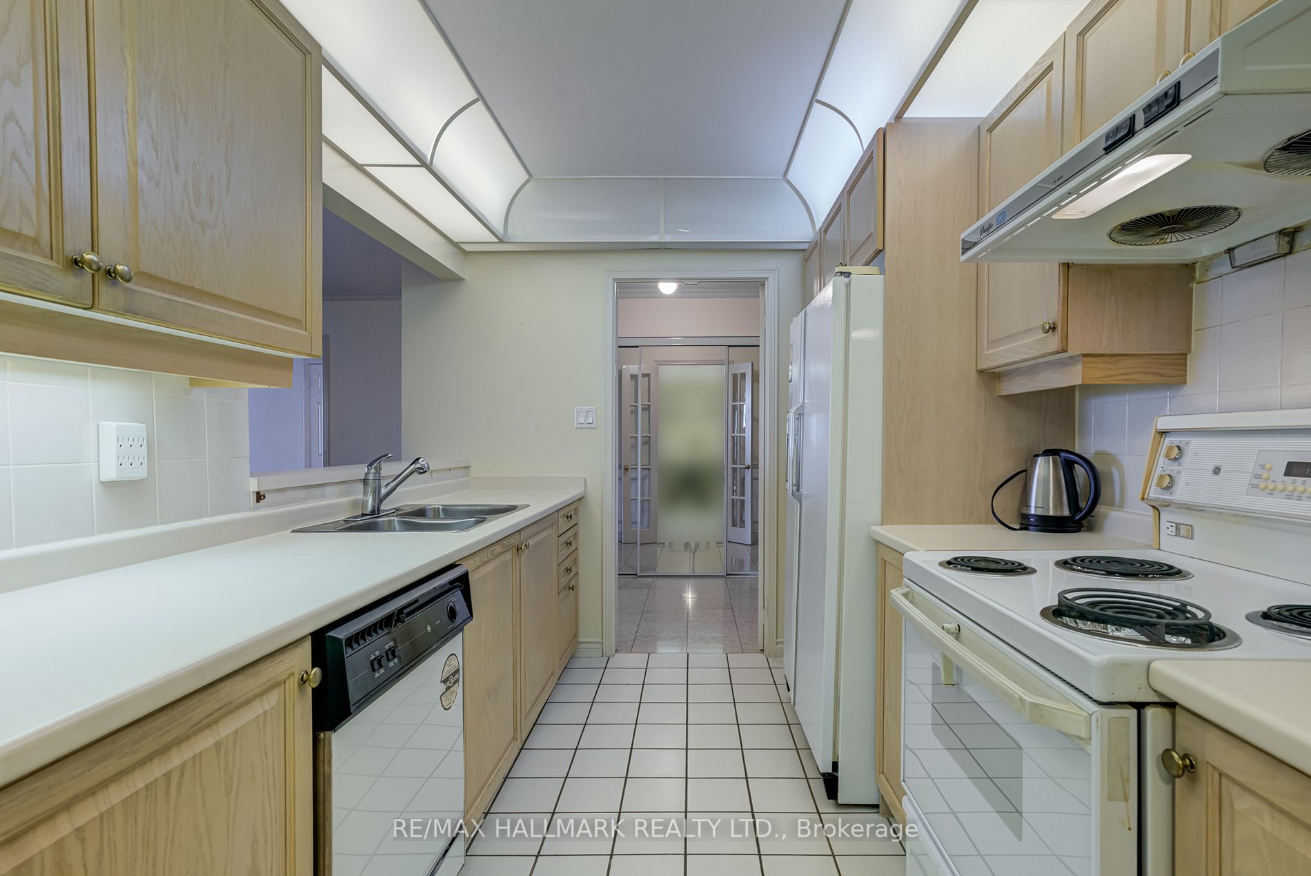 168 Bonis Ave, #1507