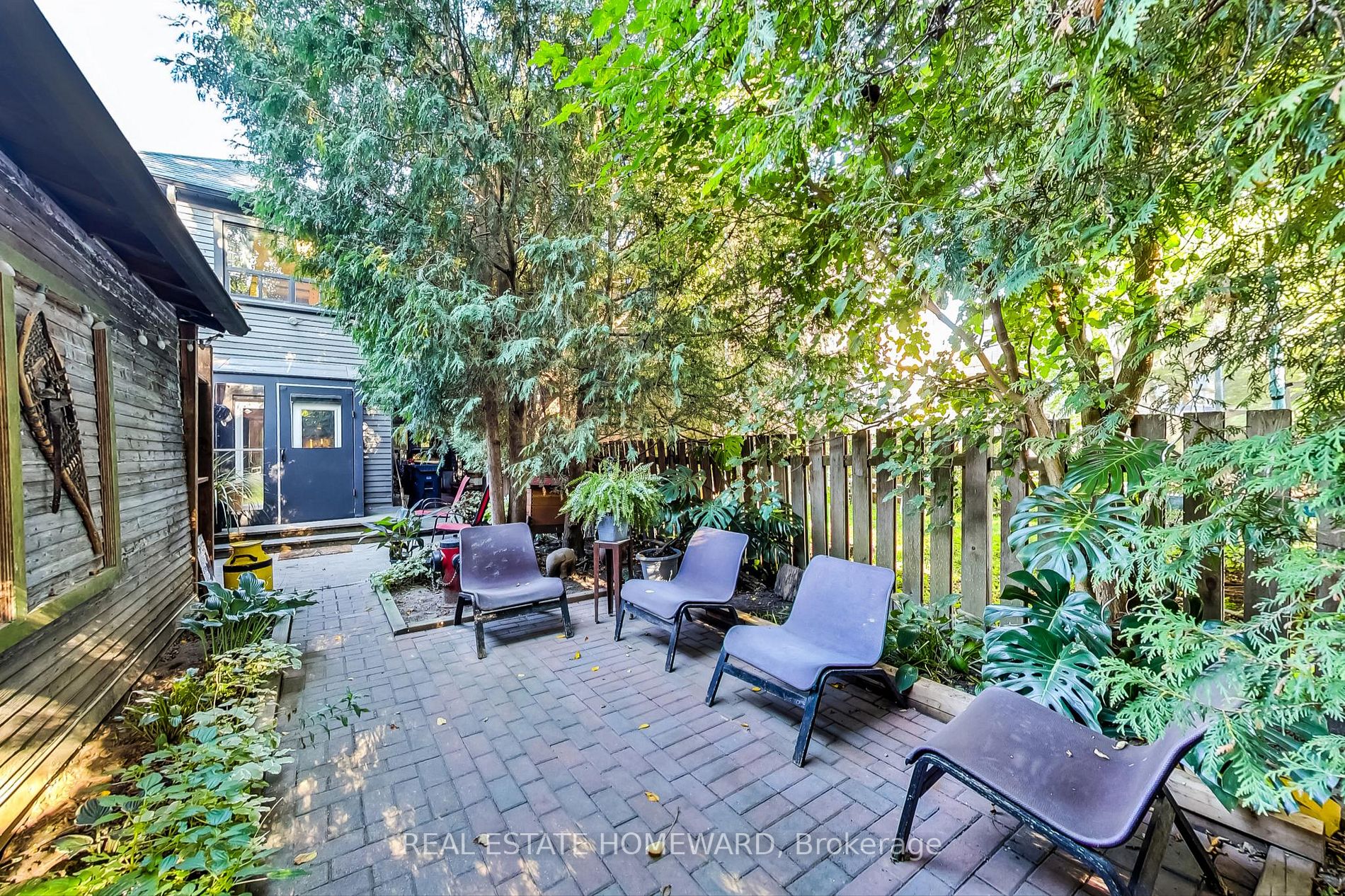 162 Ashdale Ave