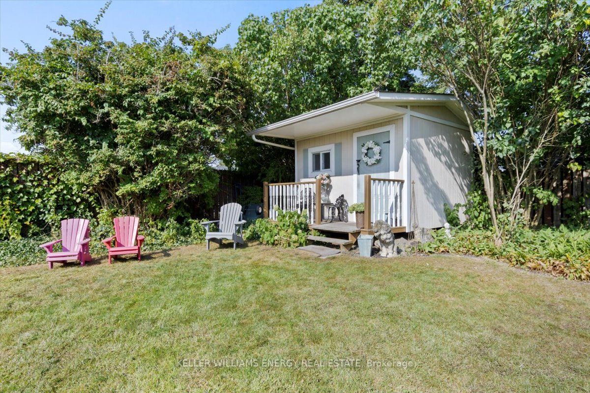 83 Harris Avenue